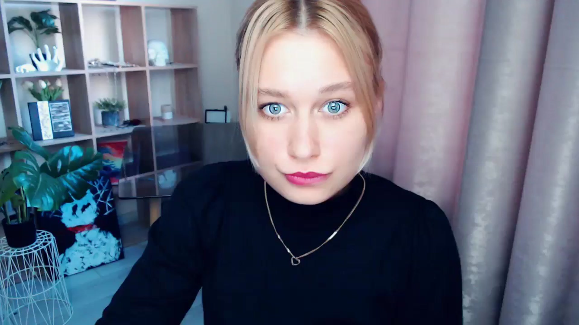 Gallery image thumbnail from Kukla_kolduna's myfreecams stream on, 06/13/2025, 17:38 image 8 of 20