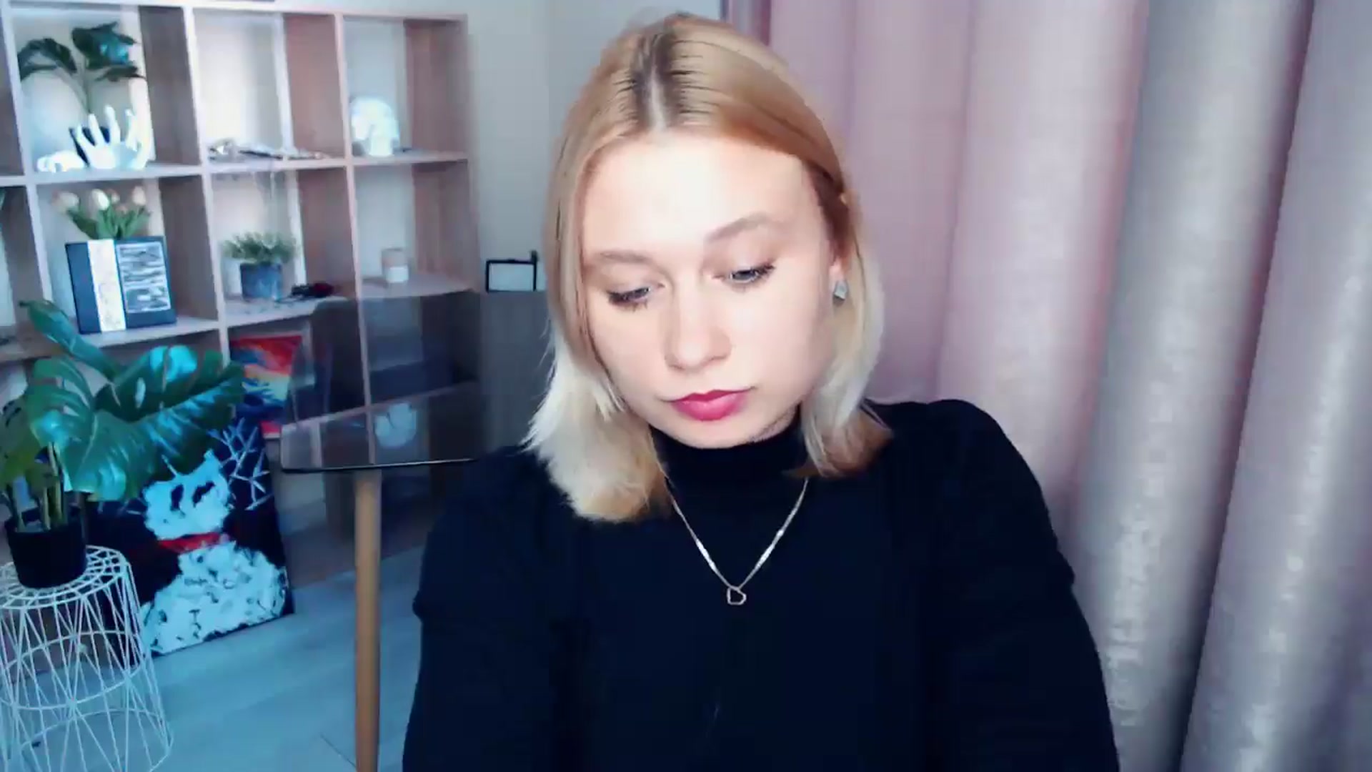 Gallery image thumbnail from Kukla_kolduna's myfreecams stream on, 06/13/2025, 17:38 image 13 of 20