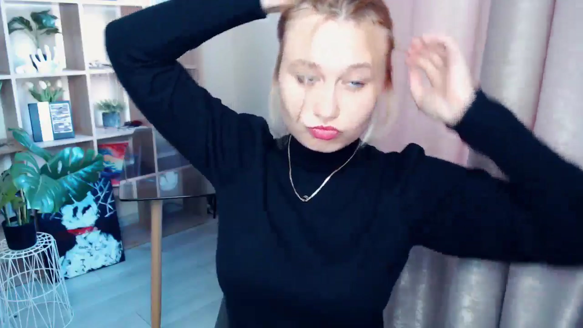 Gallery image thumbnail from Kukla_kolduna's myfreecams stream on, 06/13/2025, 17:38 image 6 of 20
