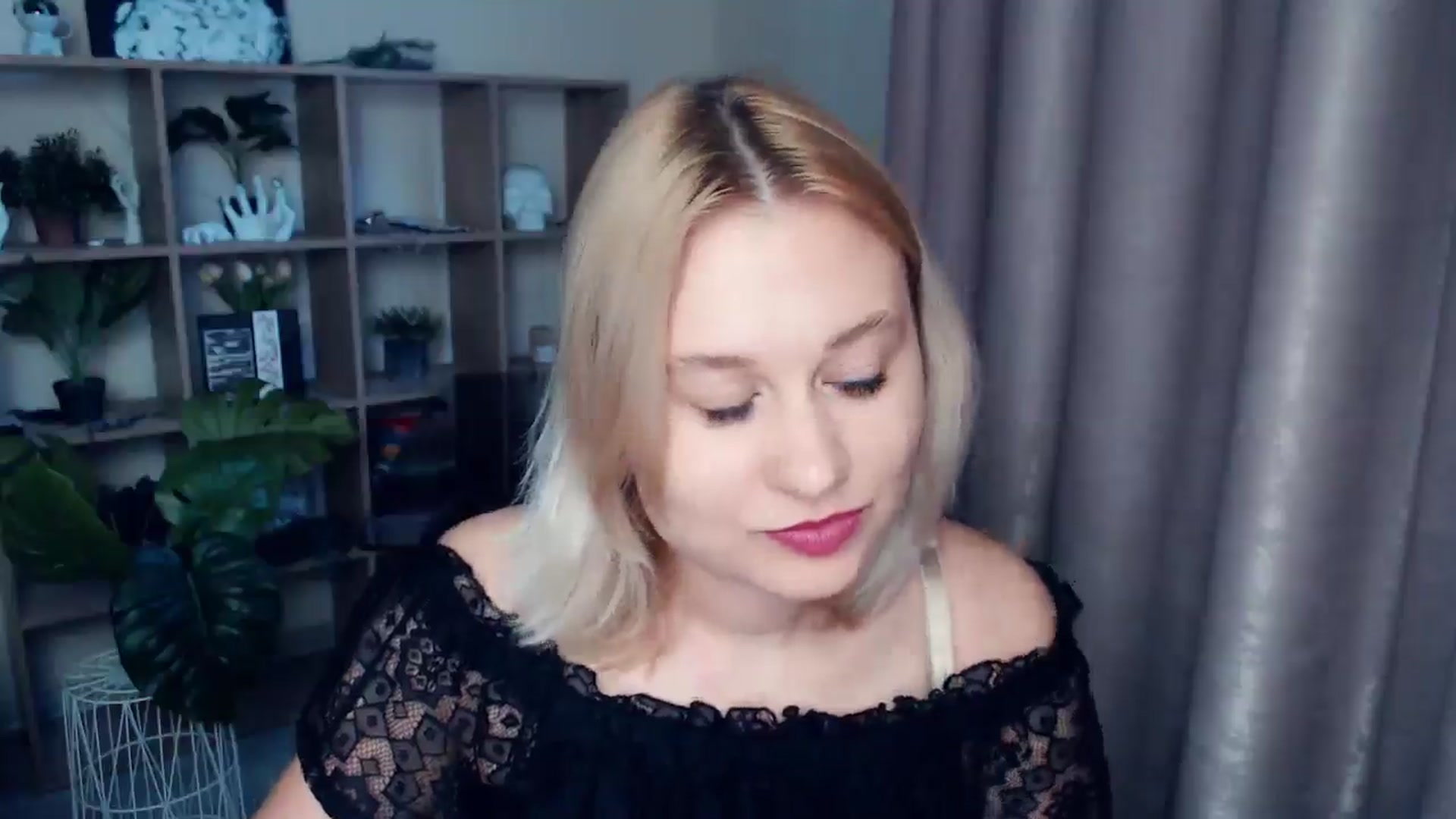Gallery image thumbnail from Kukla_kolduna's myfreecams stream on, 06/14/2025, 18:08 image 13 of 20