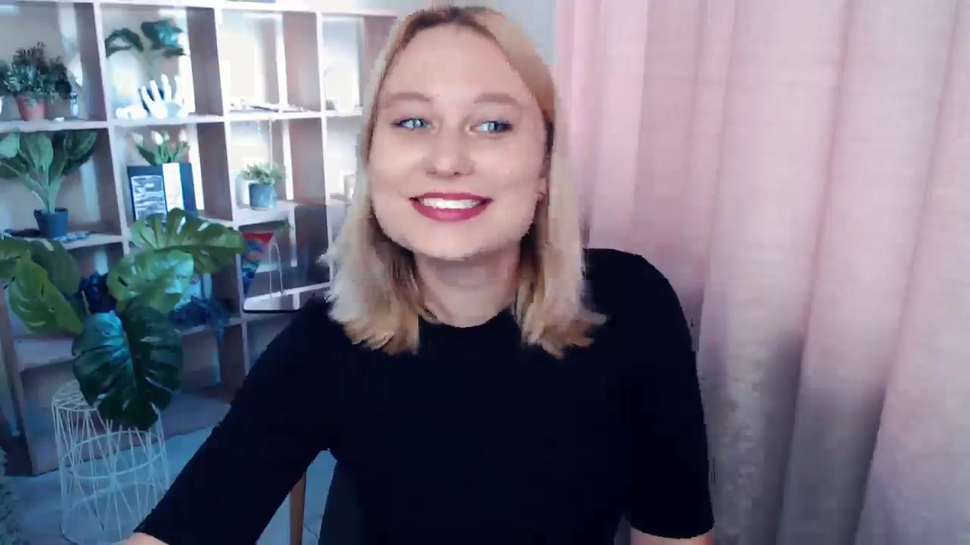 Gallery image thumbnail from Kukla_kolduna's myfreecams stream on, 06/15/2025, 17:02 image 11 of 20