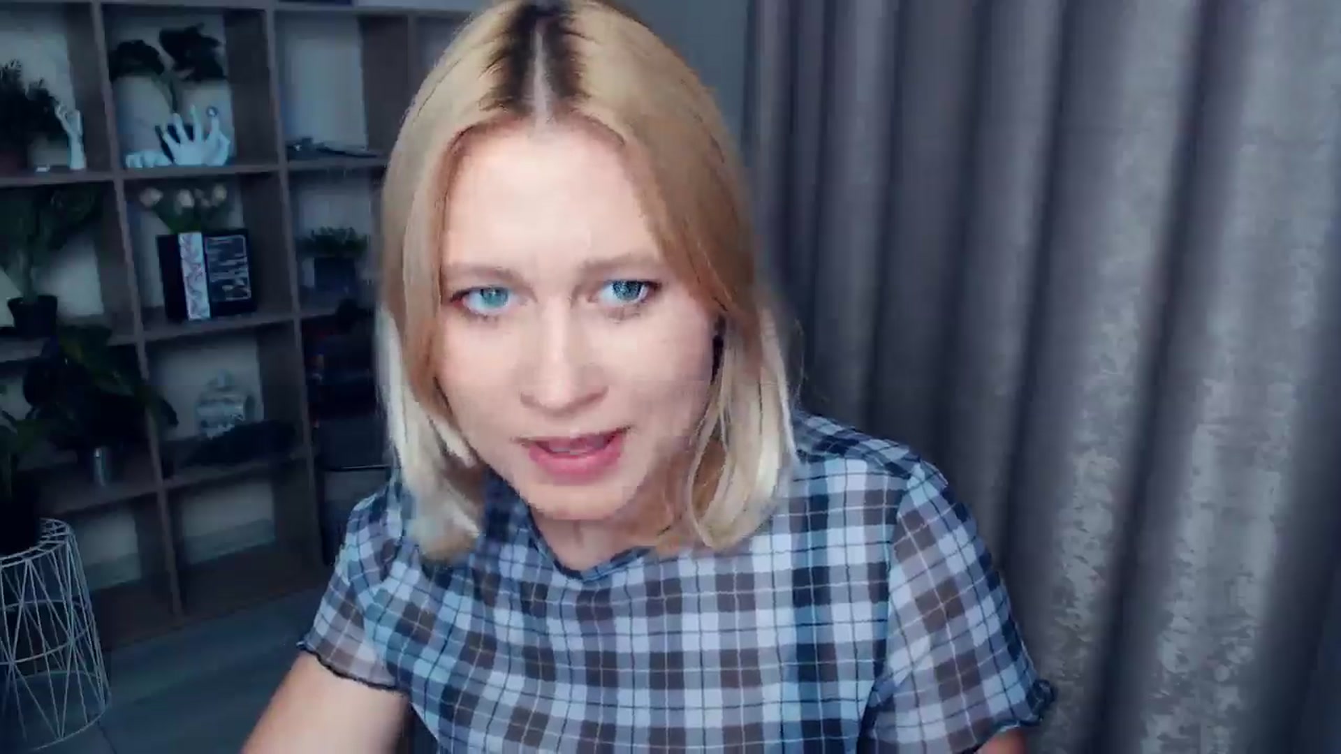 Gallery image thumbnail from Kukla_kolduna's myfreecams stream on, 06/19/2025, 18:20 image 20 of 20