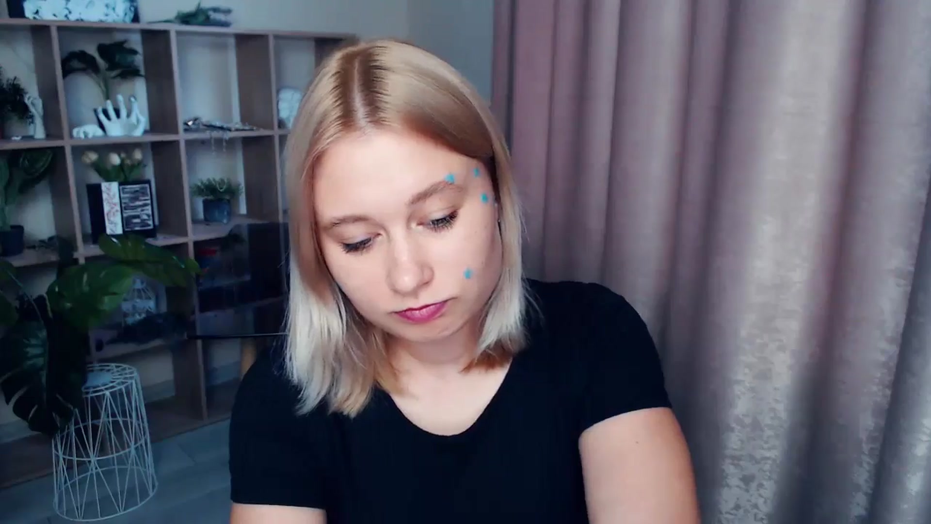 Gallery image thumbnail from Kukla_kolduna's myfreecams stream on, 06/27/2025, 17:06 image 7 of 20