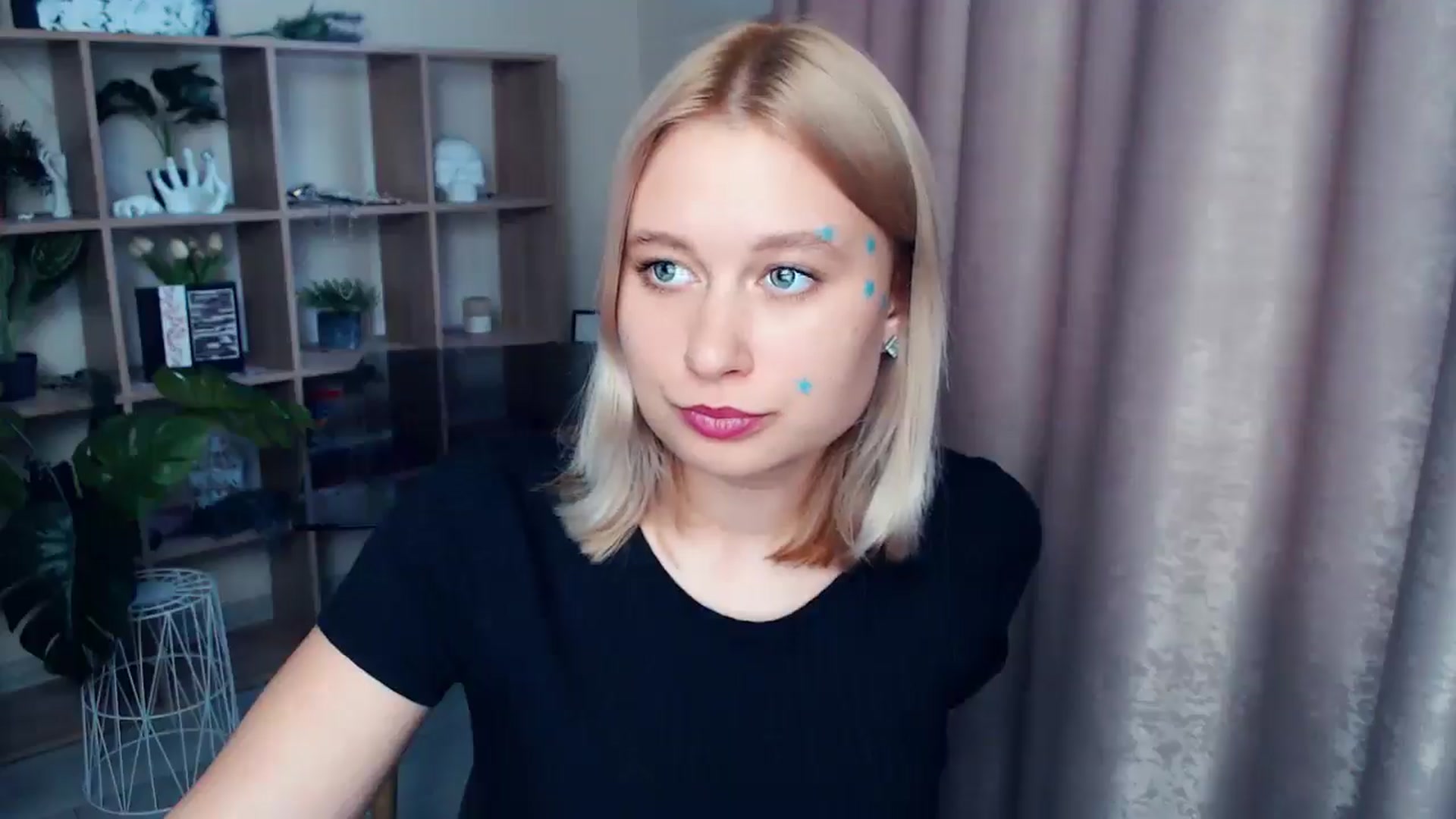 Gallery image thumbnail from Kukla_kolduna's myfreecams stream on, 06/27/2025, 17:06 image 8 of 20