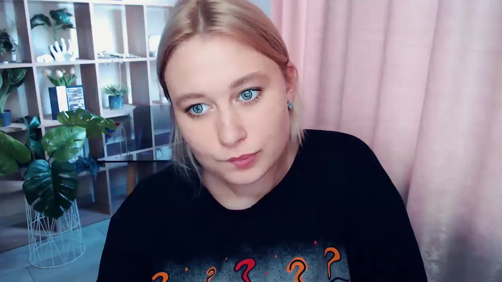 Gallery image thumbnail from Kukla_kolduna's myfreecams stream on, 06/28/2025, 15:12 image 15 of 20