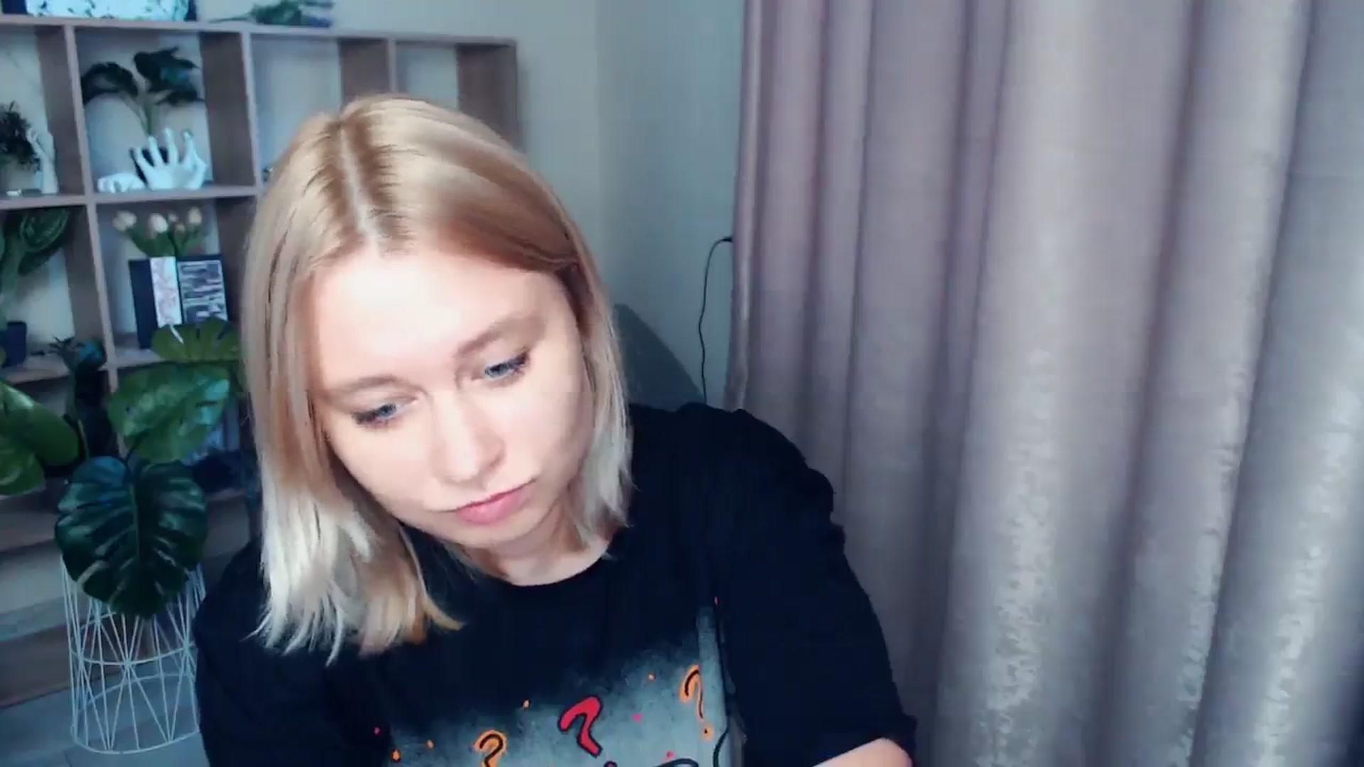 Gallery image thumbnail from Kukla_kolduna's myfreecams stream on, 06/28/2025, 17:54 image 16 of 20