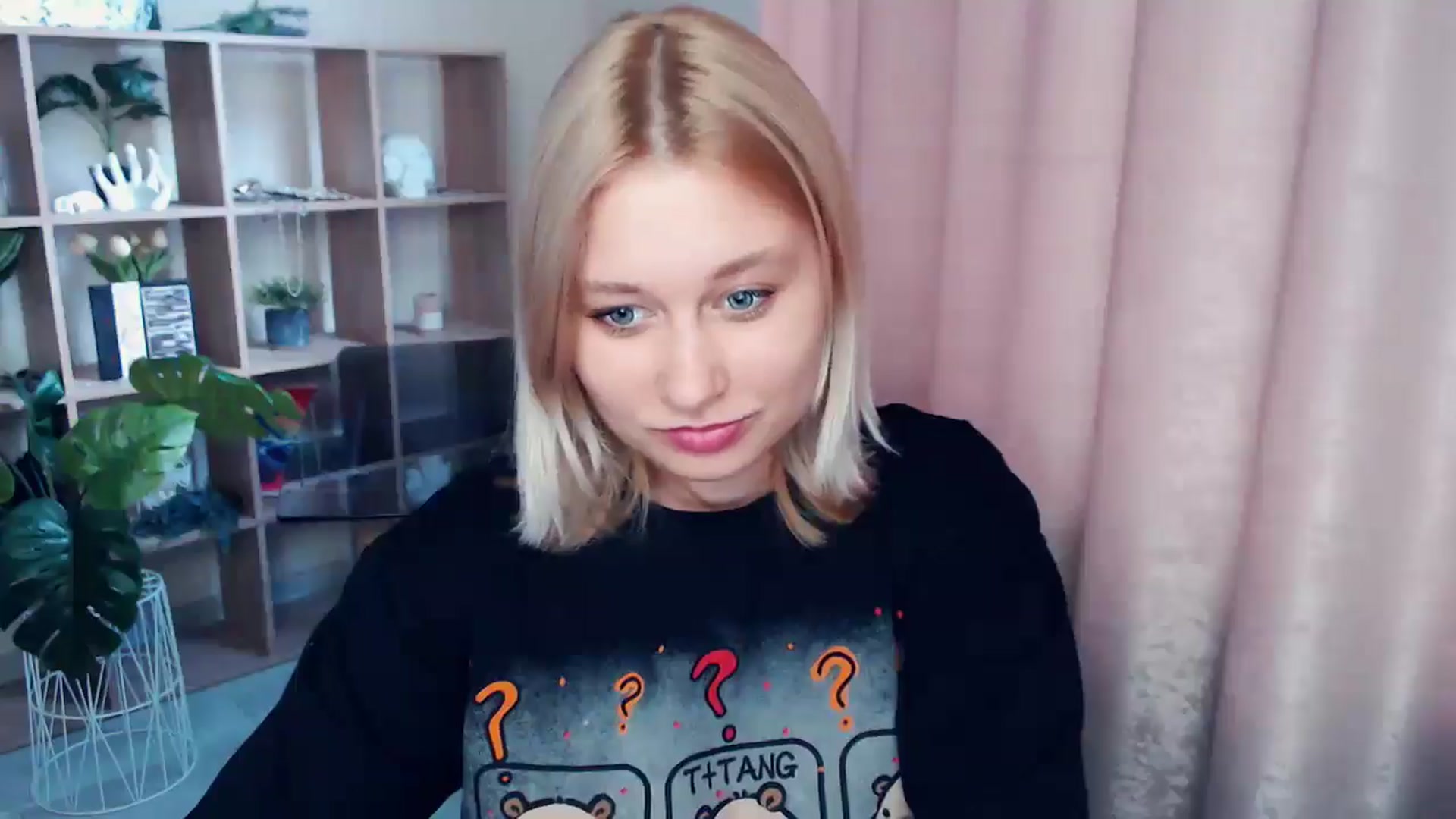 Gallery image thumbnail from Kukla_kolduna's myfreecams stream on, 06/30/2025, 16:14 image 2 of 20