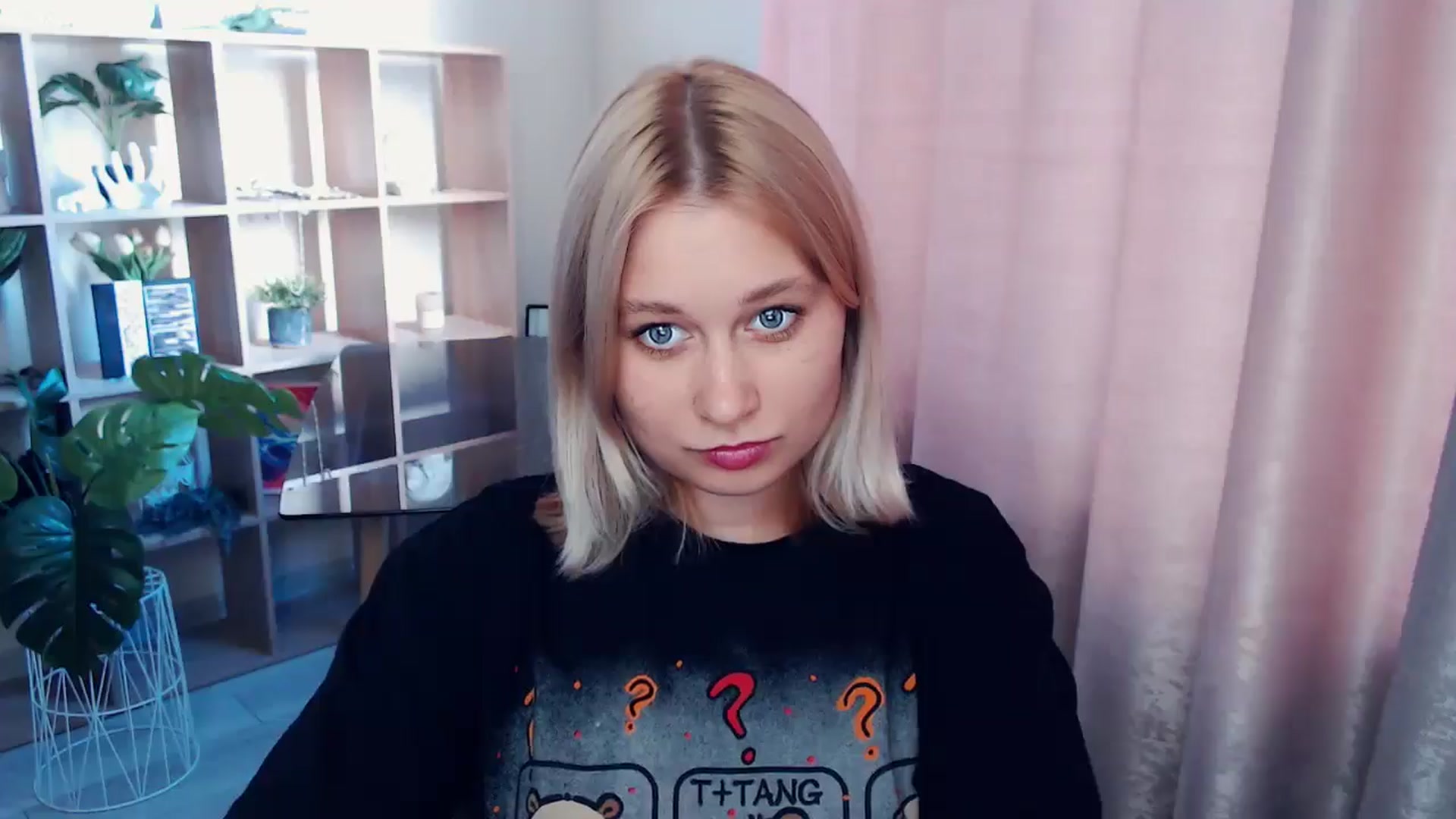Gallery image thumbnail from Kukla_kolduna's myfreecams stream on, 06/30/2025, 16:14 image 19 of 20