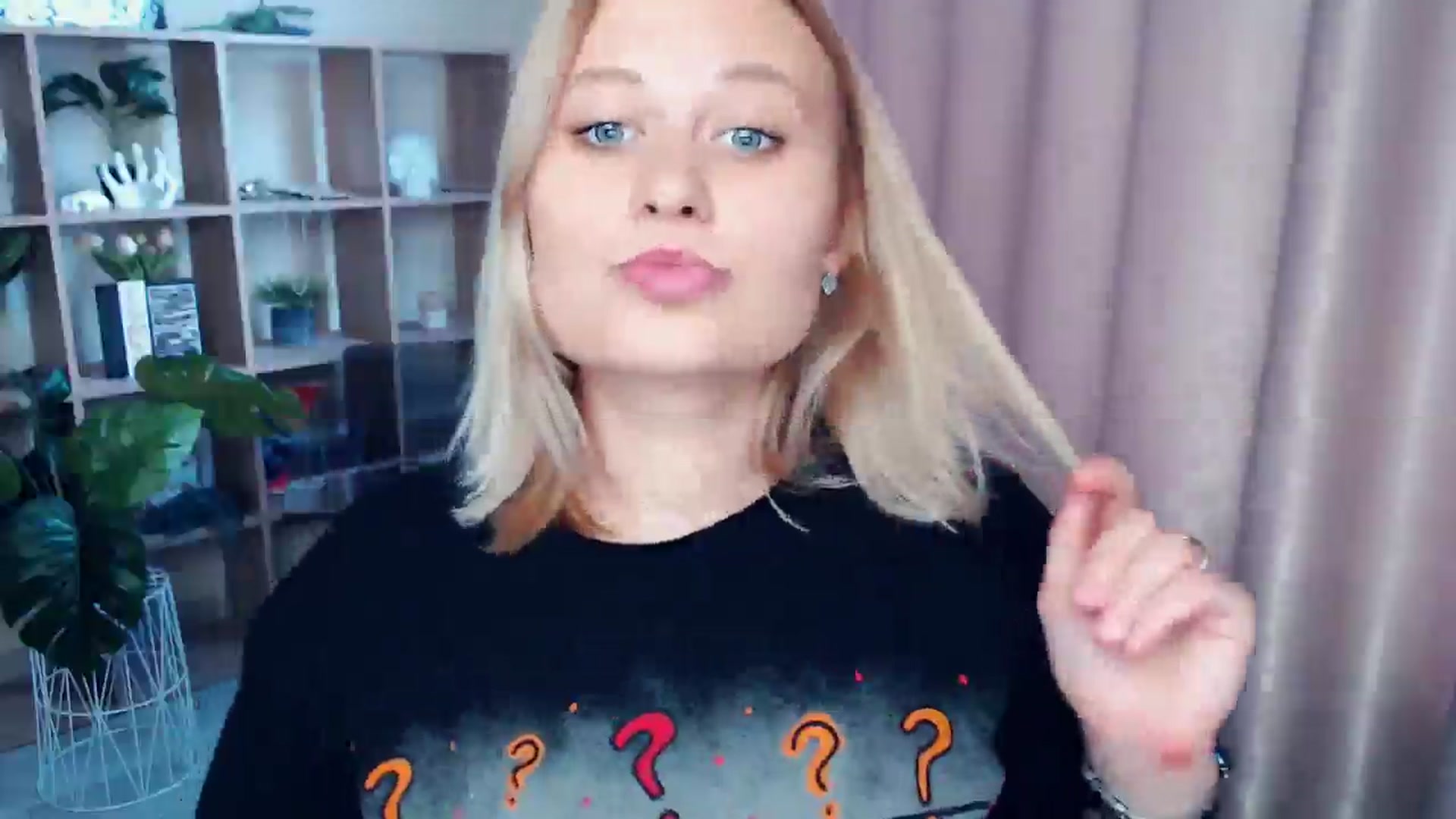 Gallery image thumbnail from Kukla_kolduna's myfreecams stream on, 06/30/2025, 16:46 image 12 of 20