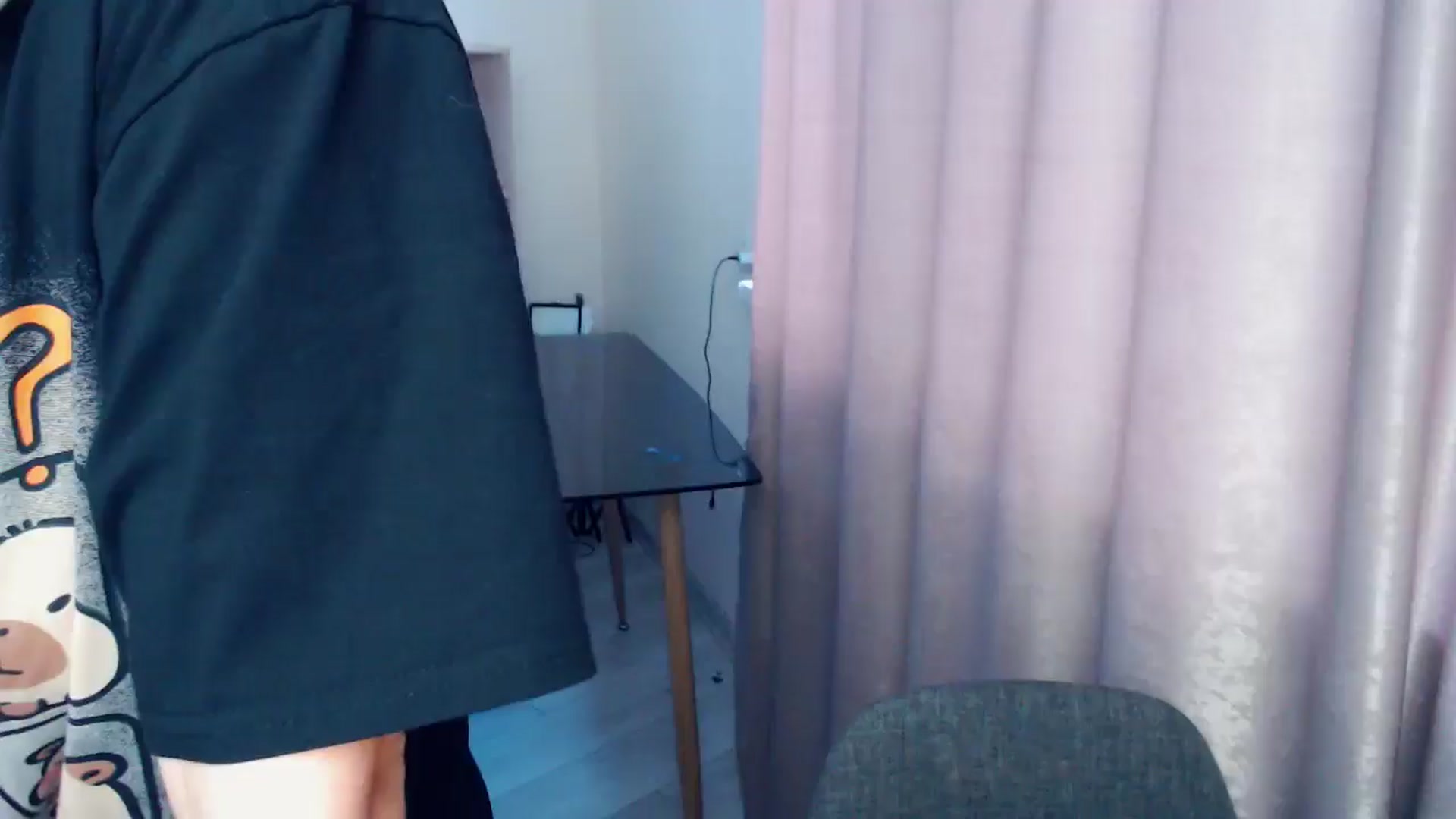 Gallery image thumbnail from Kukla_kolduna's myfreecams stream on, 06/30/2025, 16:46 image 5 of 20