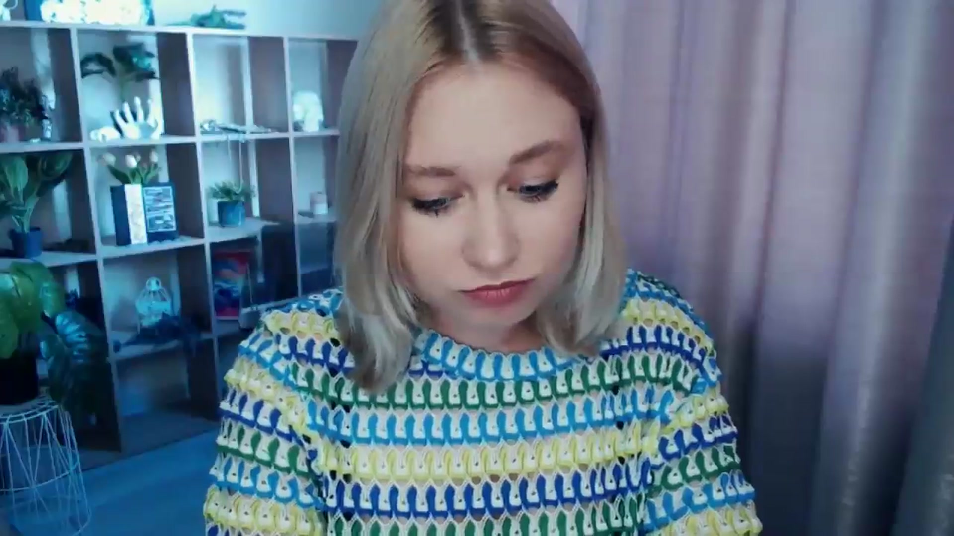 Gallery image thumbnail from Kukla_kolduna's myfreecams stream on, 07/02/2025, 15:12 image 13 of 20
