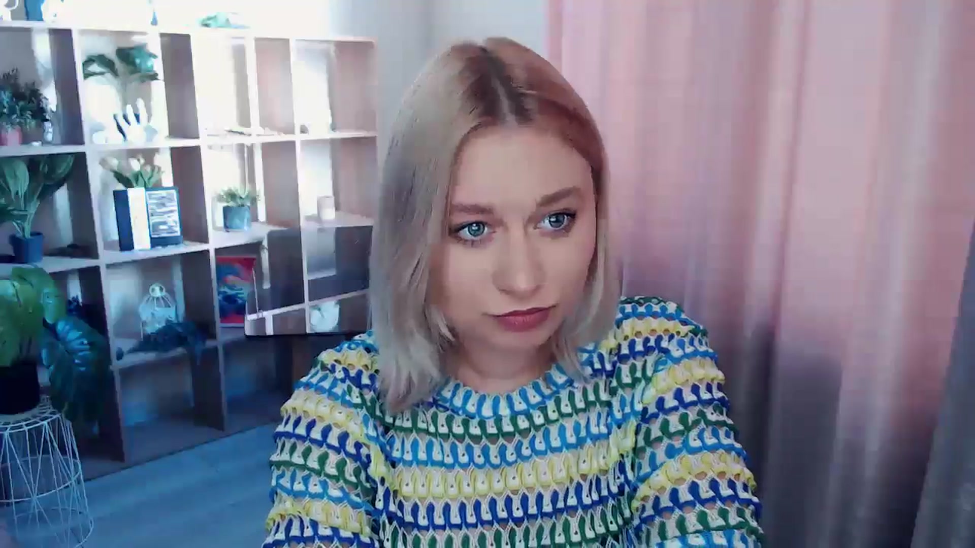 Gallery image thumbnail from Kukla_kolduna's myfreecams stream on, 07/02/2025, 15:12 image 8 of 20
