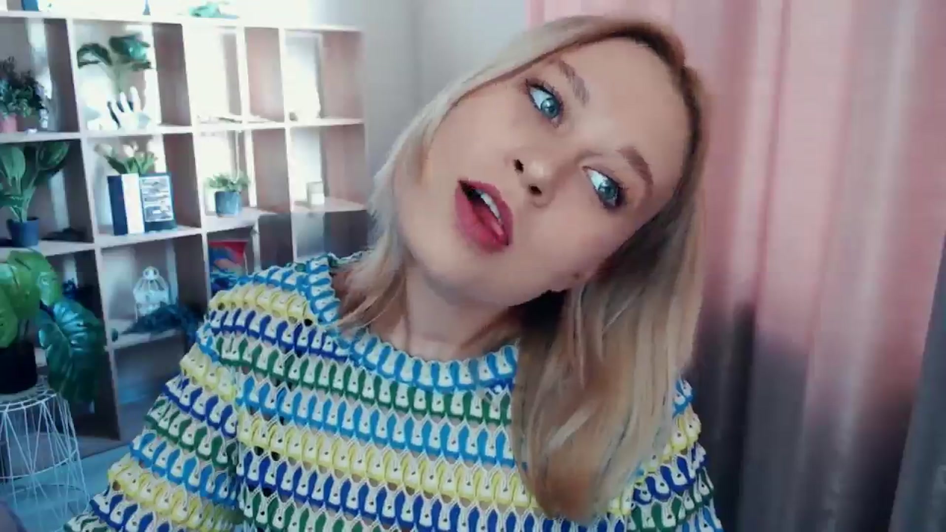 Gallery image thumbnail from Kukla_kolduna's myfreecams stream on, 07/02/2025, 15:53 image 5 of 20