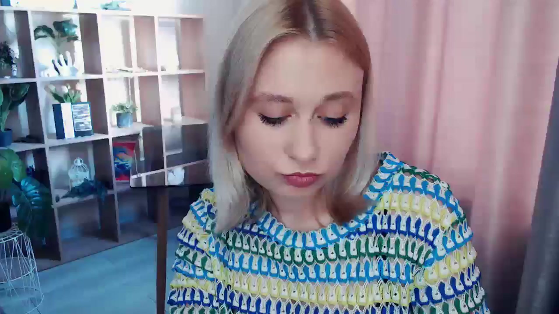 Gallery image thumbnail from Kukla_kolduna's myfreecams stream on, 07/02/2025, 15:53 image 16 of 20