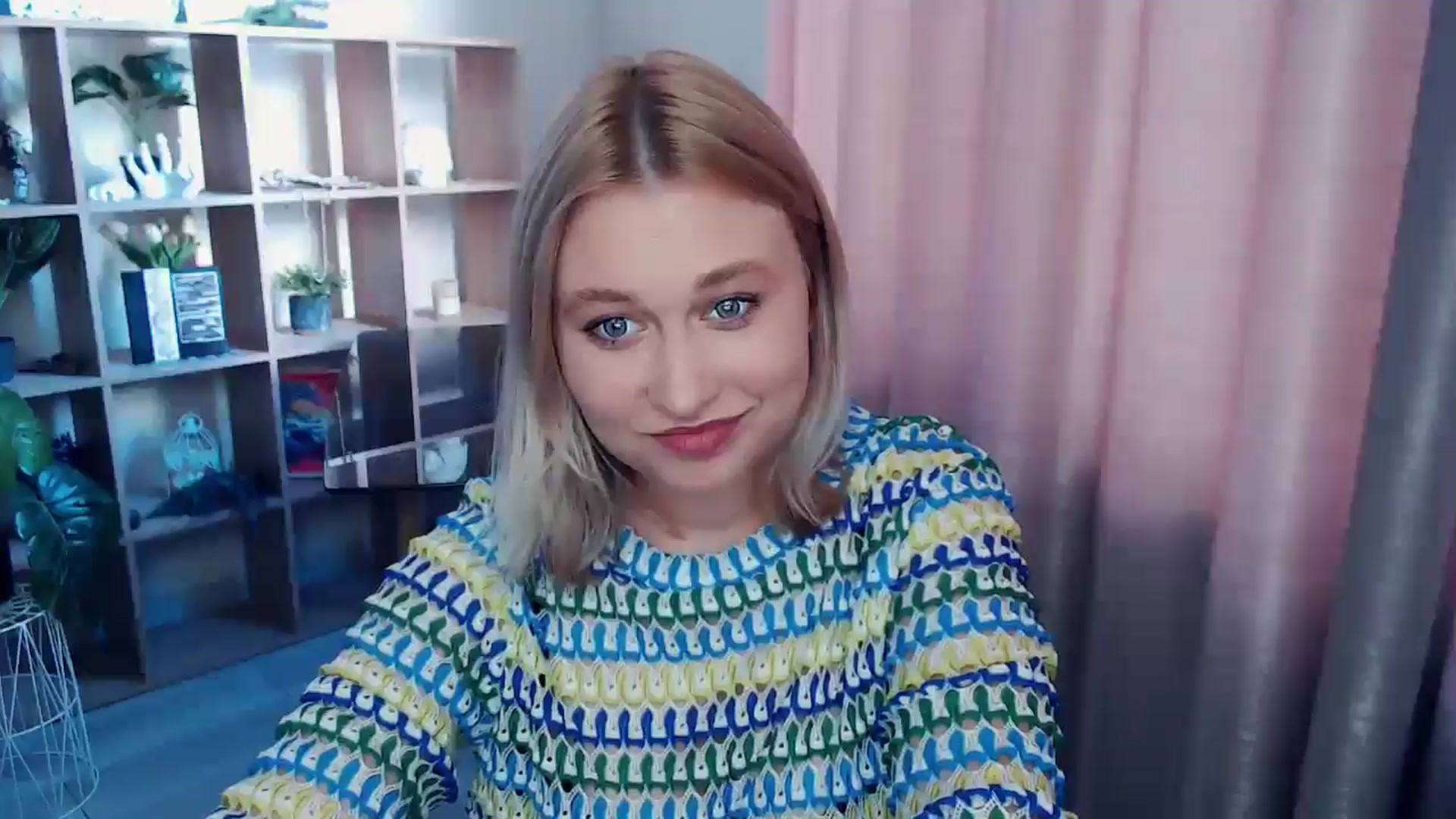 Gallery image thumbnail from Kukla_kolduna's myfreecams stream on, 07/02/2025, 18:16 image 4 of 20