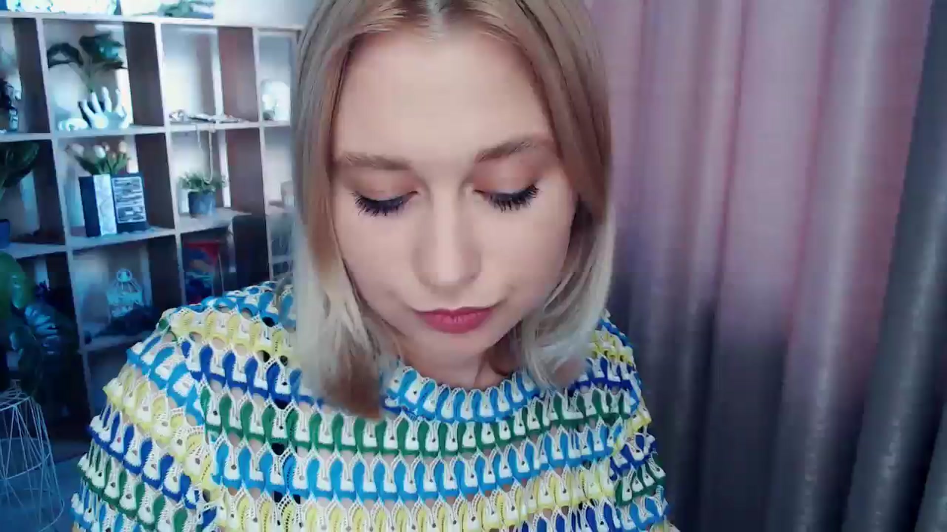 Gallery image thumbnail from Kukla_kolduna's myfreecams stream on, 07/02/2025, 18:16 image 6 of 20