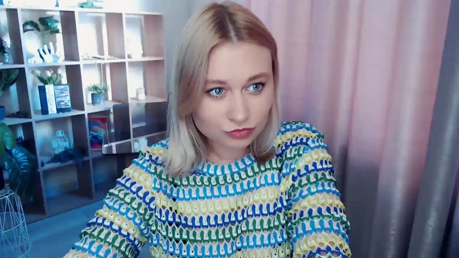Gallery image thumbnail from Kukla_kolduna's myfreecams stream on, 07/02/2025, 18:16 image 2 of 20