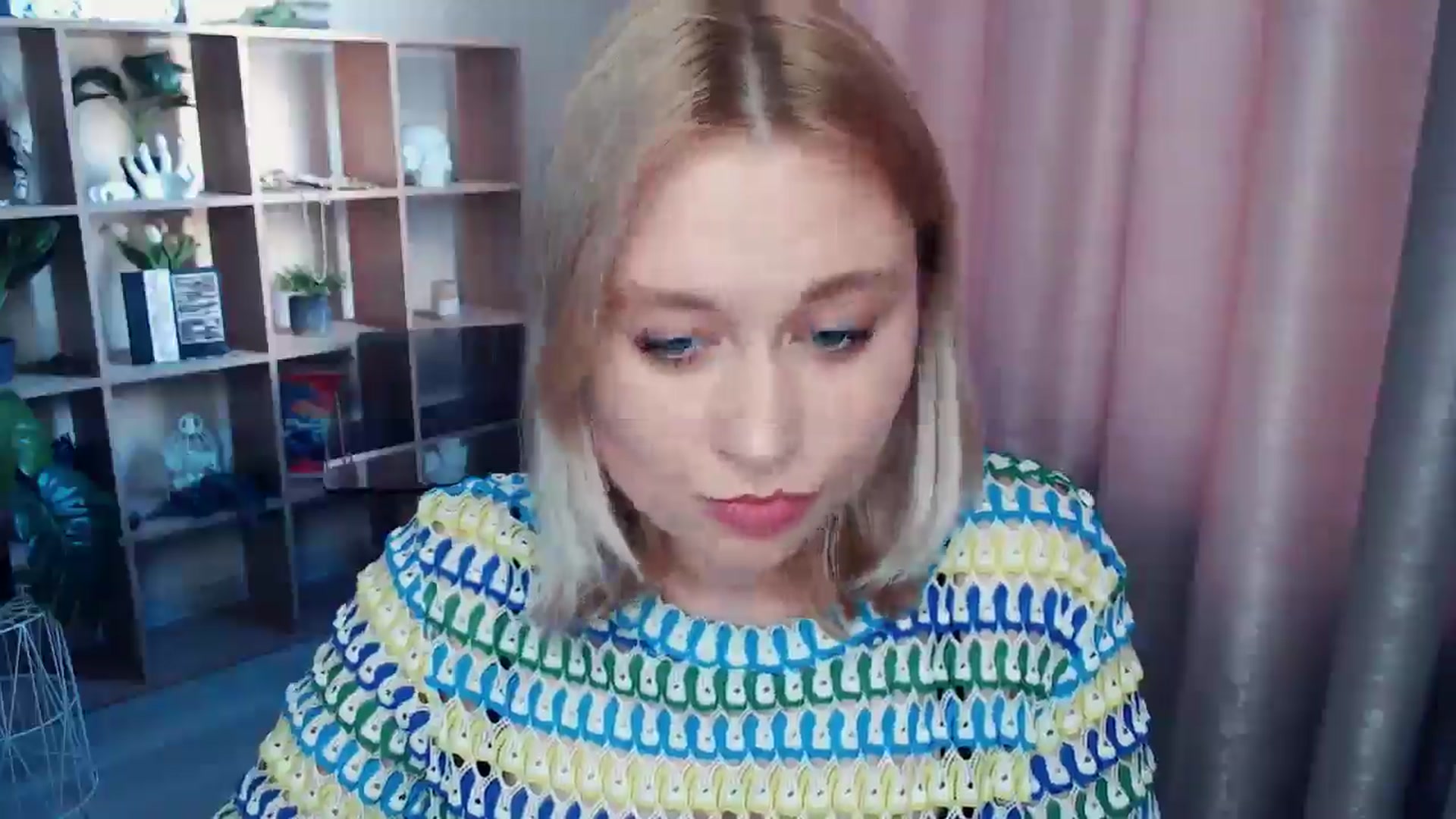 Gallery image thumbnail from Kukla_kolduna's myfreecams stream on, 07/02/2025, 18:16 image 12 of 20