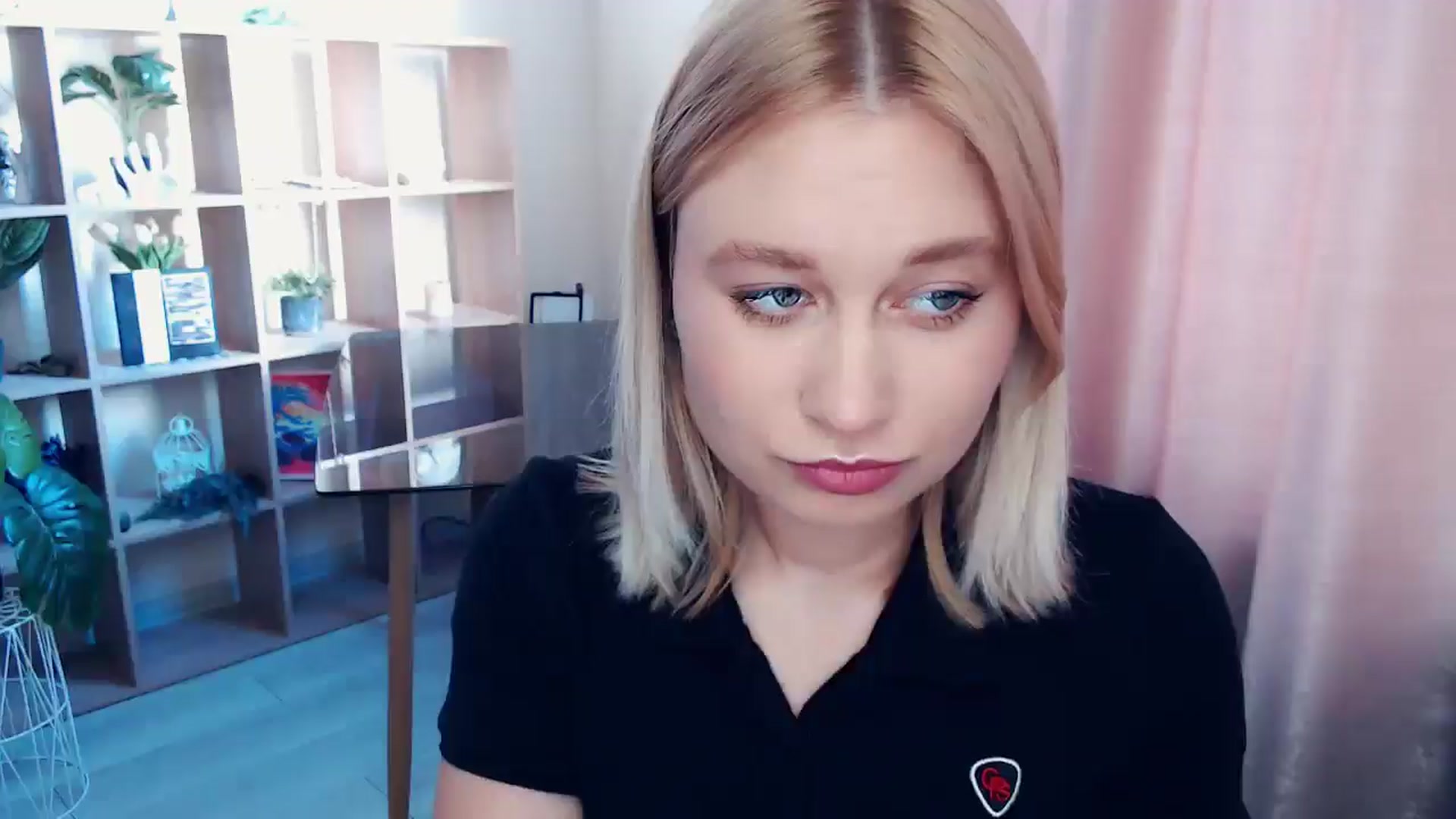 Gallery image thumbnail from Kukla_kolduna's myfreecams stream on, 07/03/2025, 16:16 image 9 of 20
