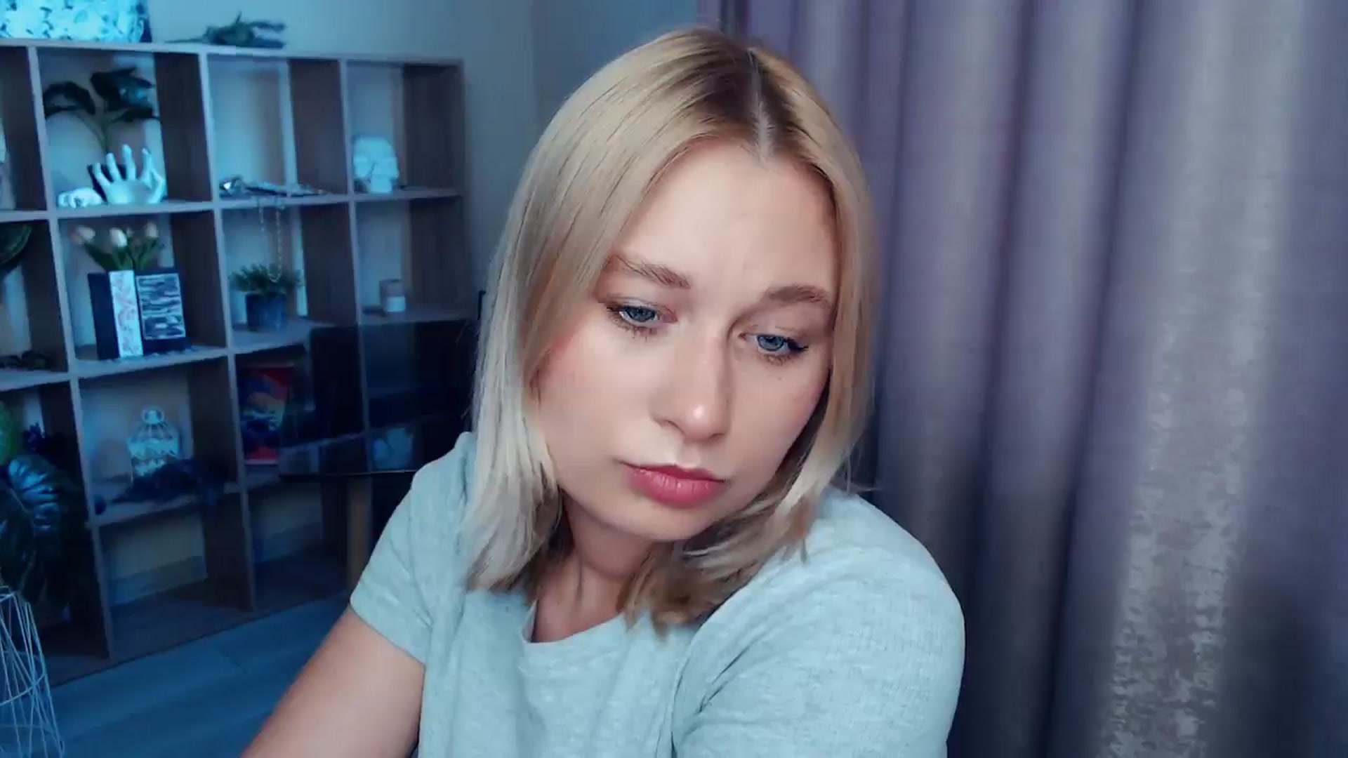 Gallery image thumbnail from Kukla_kolduna's myfreecams stream on, 07/04/2025, 18:03 image 4 of 20