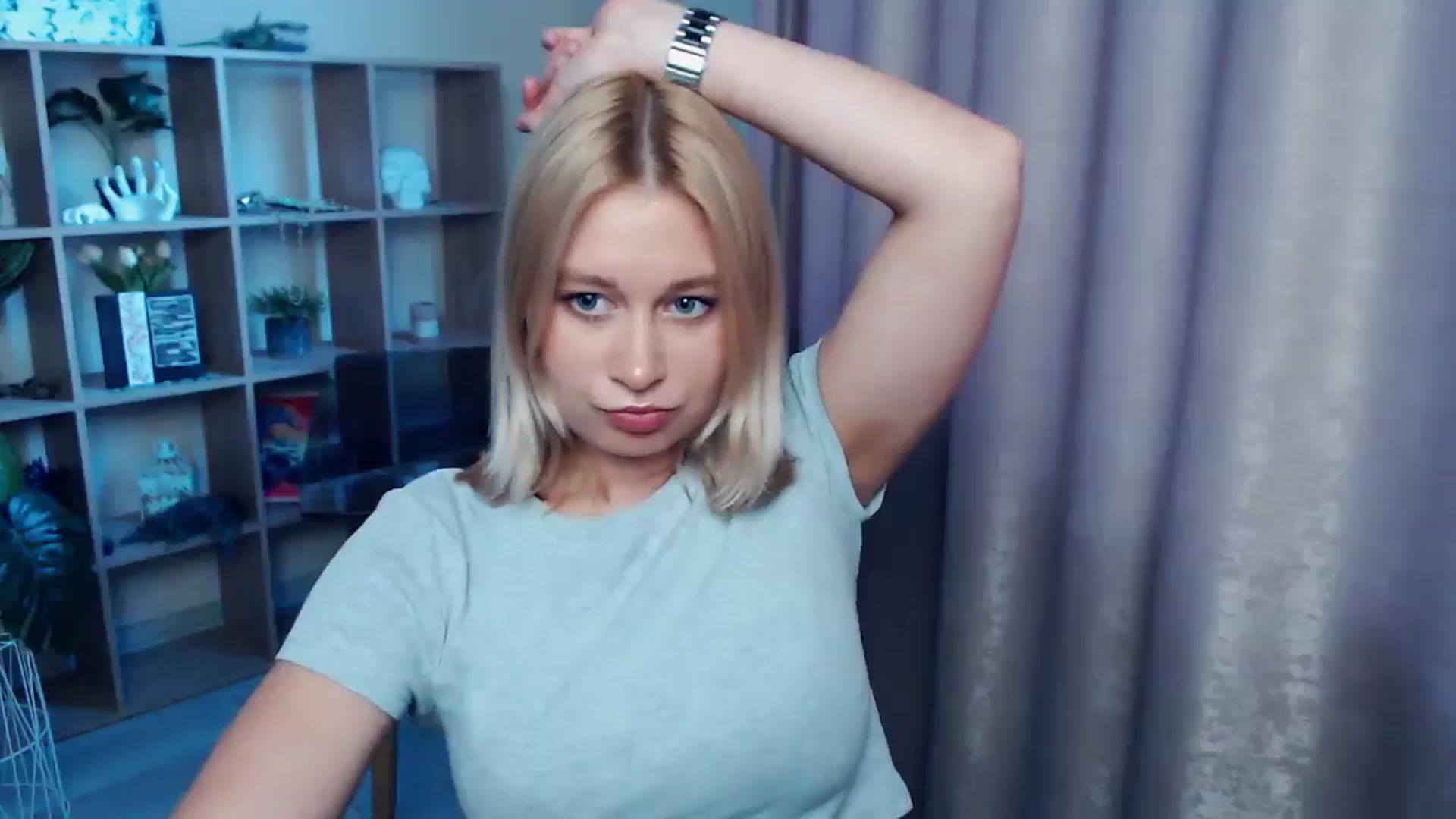 Gallery image thumbnail from Kukla_kolduna's myfreecams stream on, 07/04/2025, 18:03 image 7 of 20