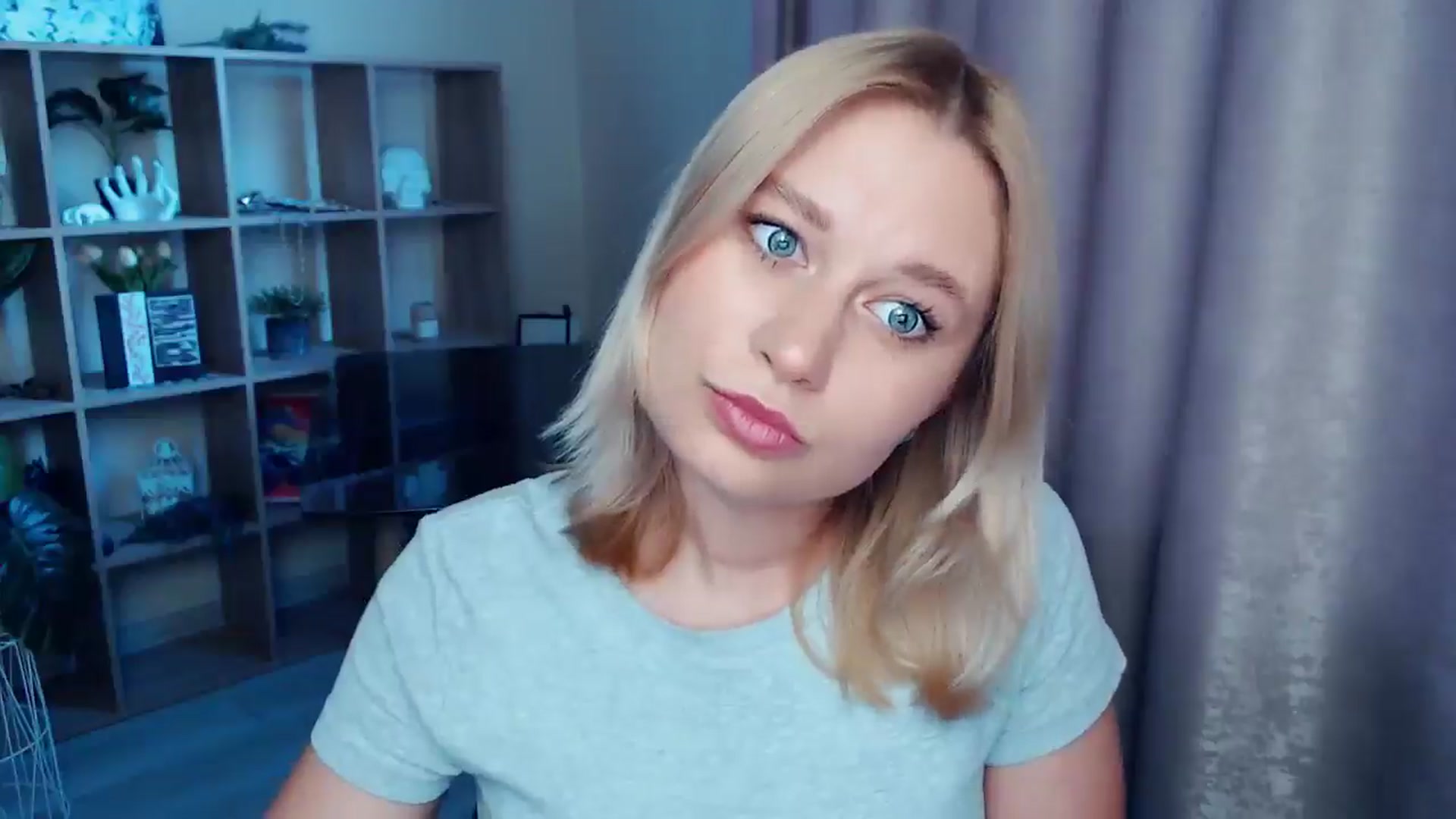 Gallery image thumbnail from Kukla_kolduna's myfreecams stream on, 07/04/2025, 18:03 image 5 of 20