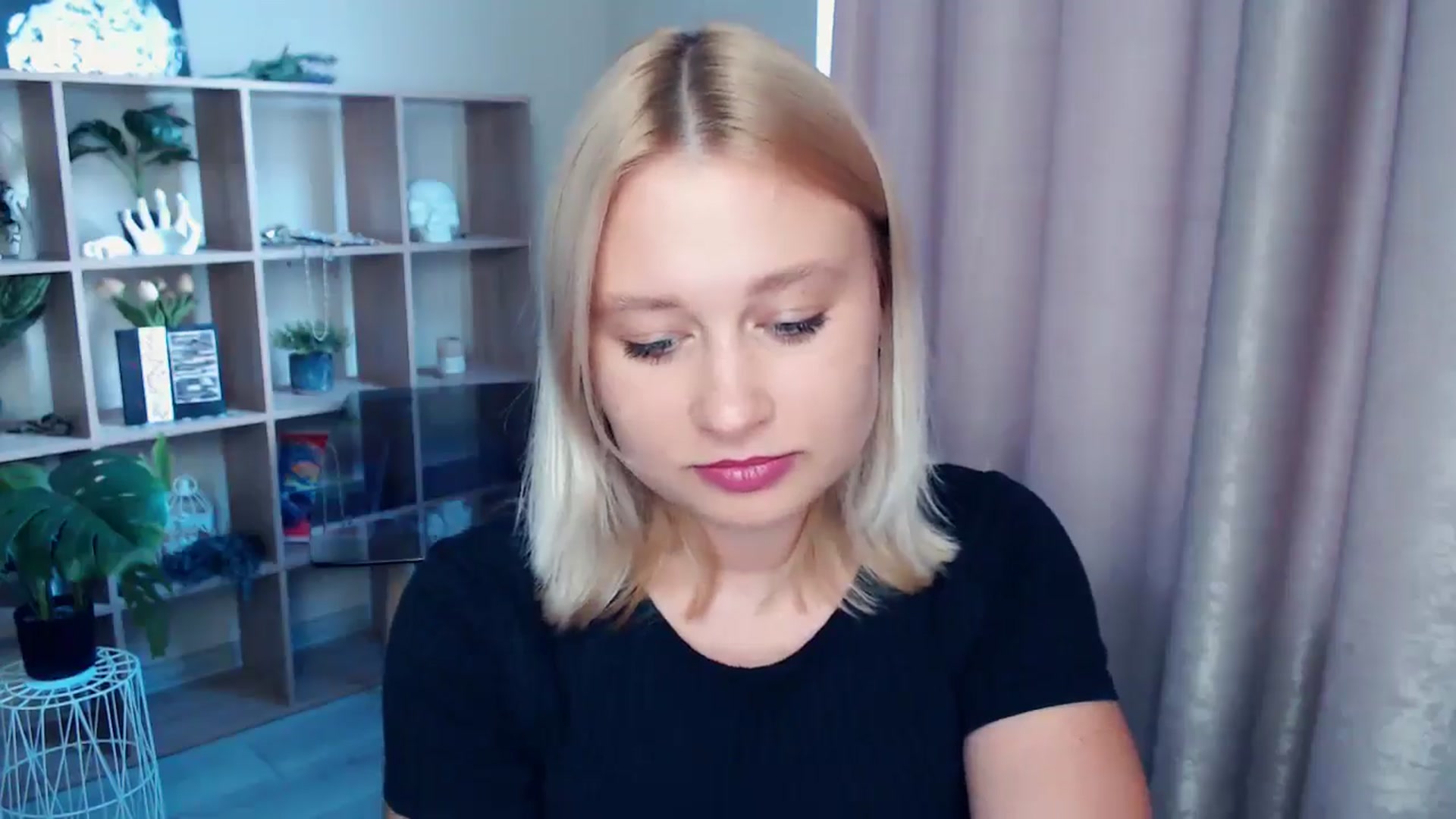 Gallery image thumbnail from Kukla_kolduna's myfreecams stream on, 07/09/2025, 18:10 image 9 of 20