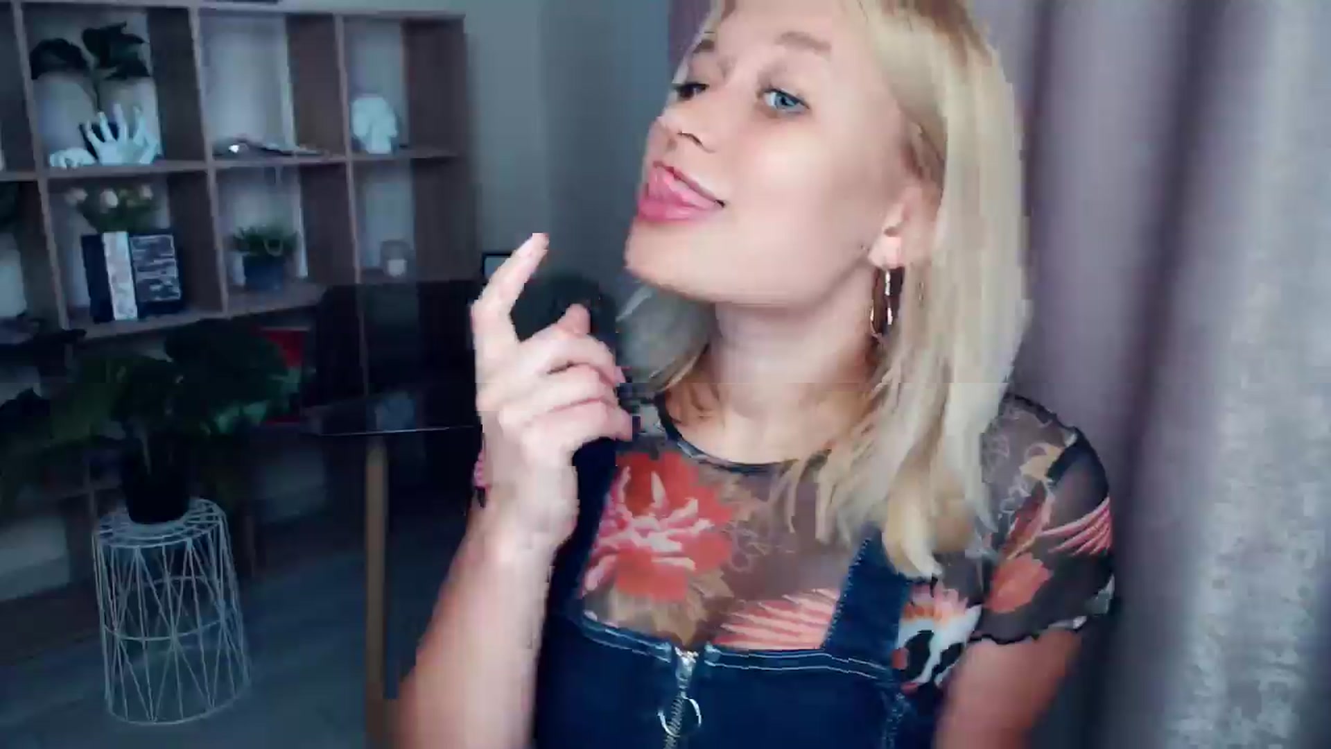 Gallery image thumbnail from Kukla_kolduna's myfreecams stream on, 07/10/2025, 18:35 image 11 of 20