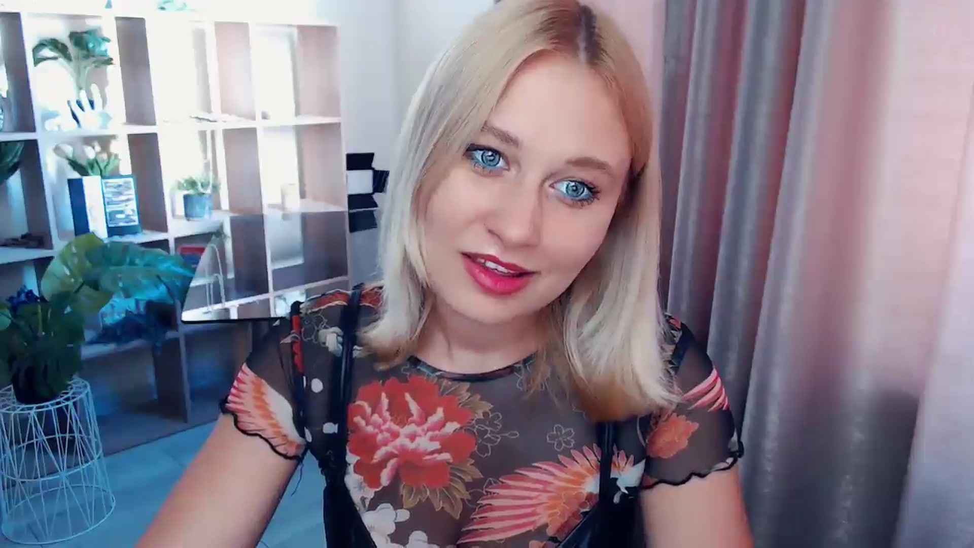 Gallery image thumbnail from Kukla_kolduna's myfreecams stream on, 07/11/2025, 16:52 image 2 of 20