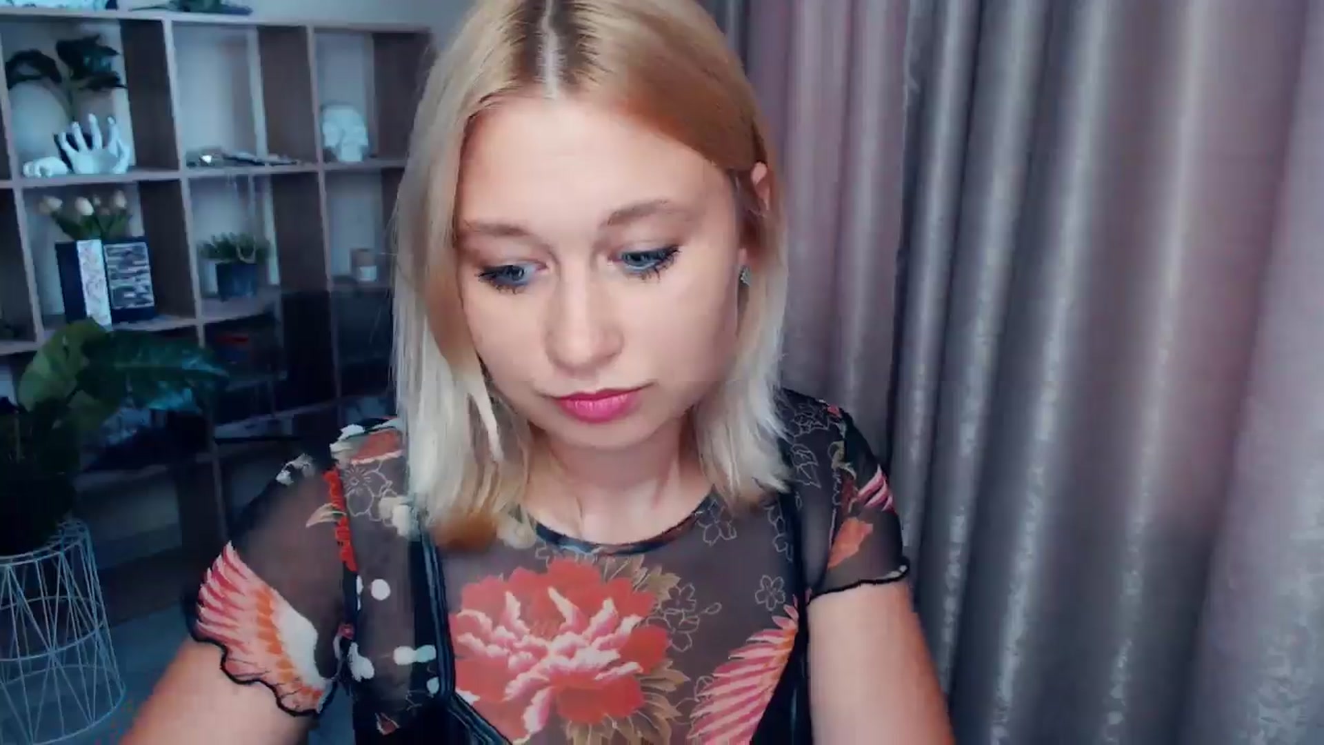 Gallery image thumbnail from Kukla_kolduna's myfreecams stream on, 07/11/2025, 18:15 image 9 of 20