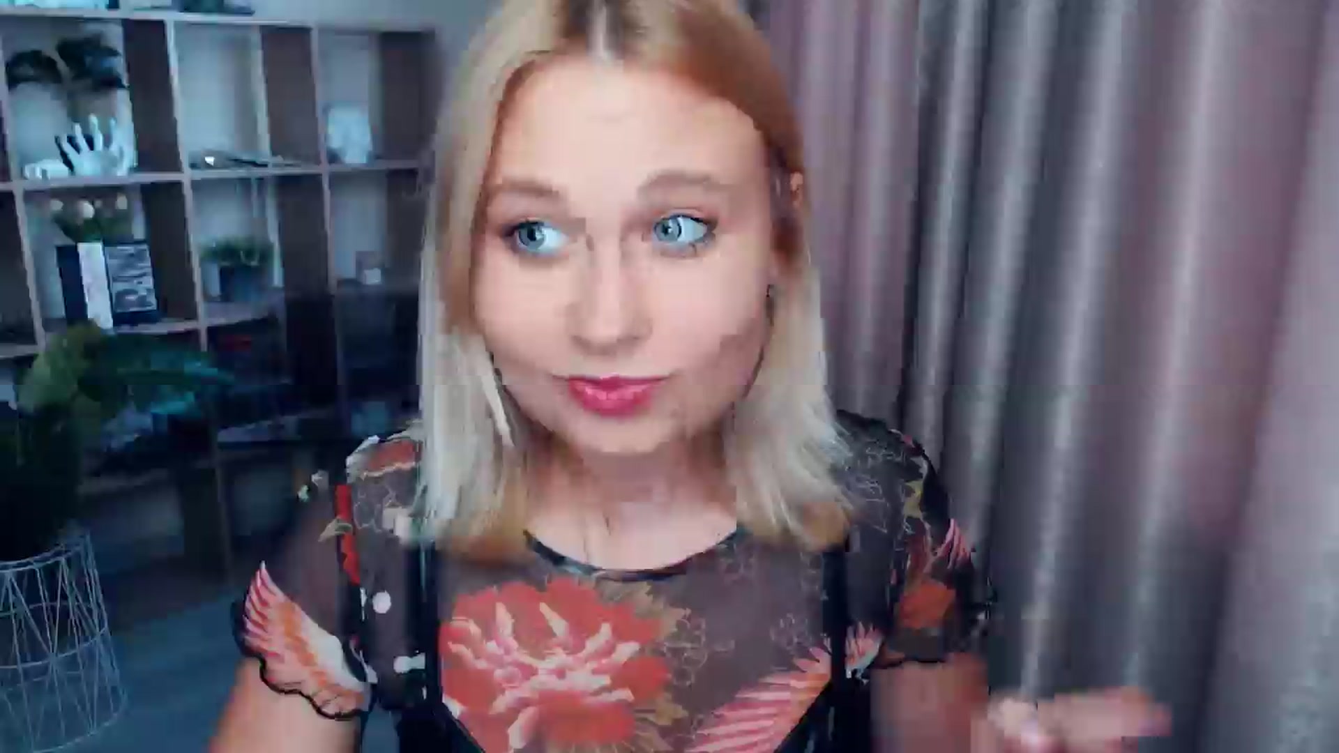 Gallery image thumbnail from Kukla_kolduna's myfreecams stream on, 07/11/2025, 18:15 image 8 of 20