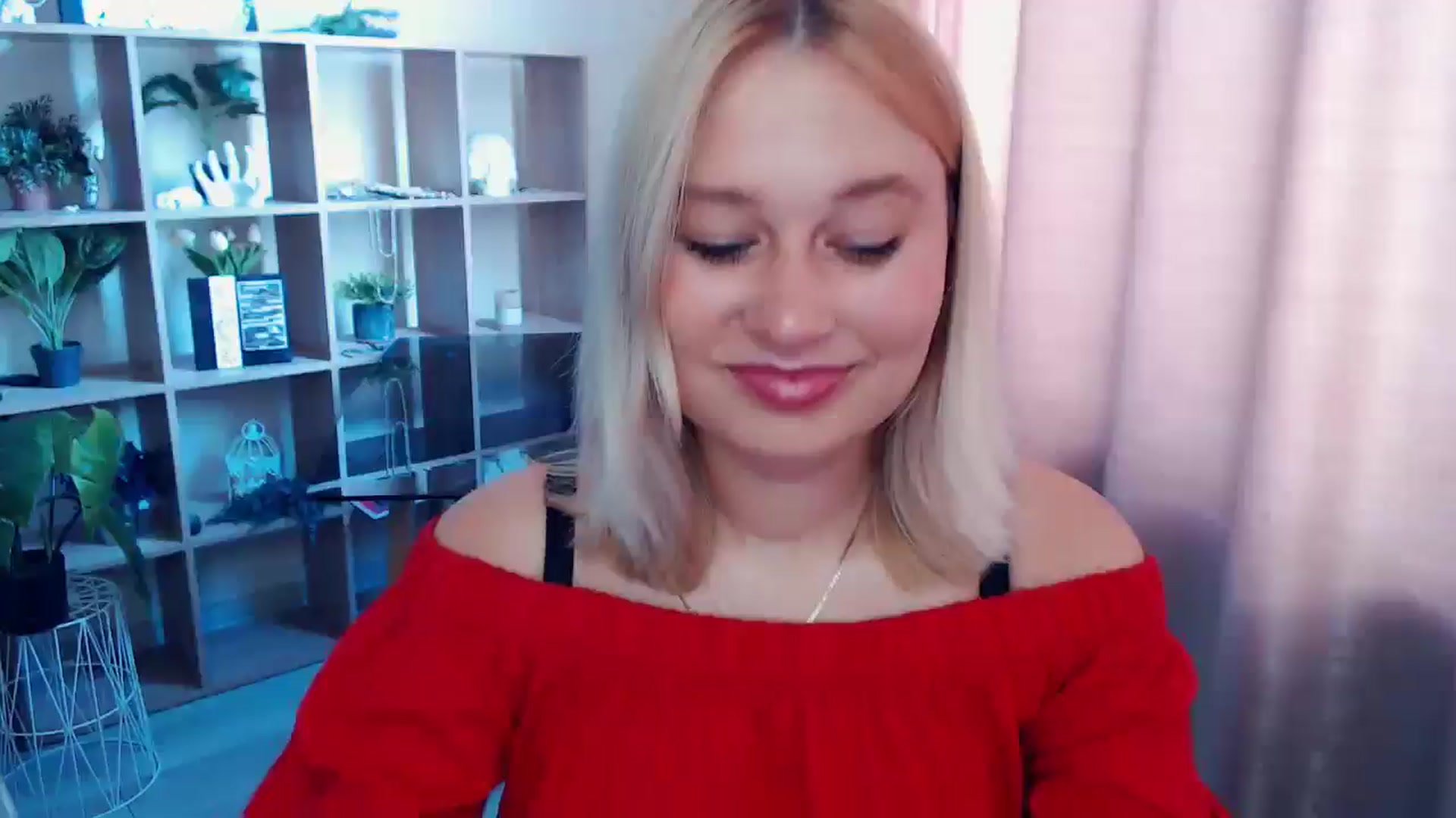 Gallery image thumbnail from Kukla_kolduna's myfreecams stream on, 07/14/2025, 06:51 image 8 of 20
