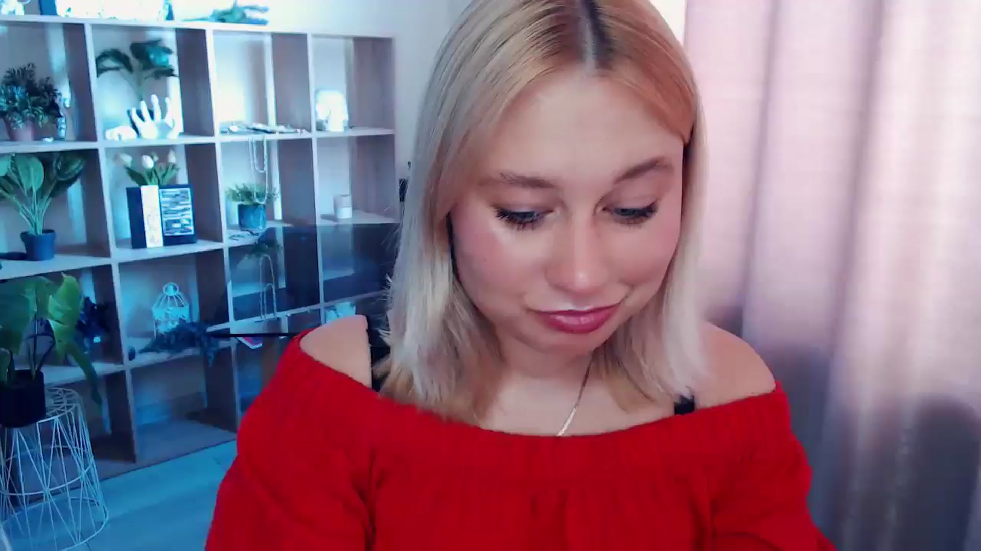 Gallery image thumbnail from Kukla_kolduna's myfreecams stream on, 07/14/2025, 06:51 image 11 of 20