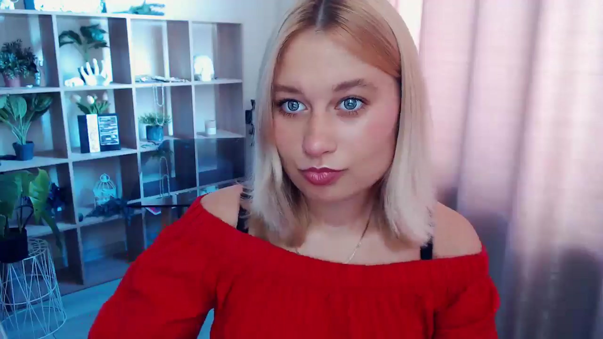 Gallery image thumbnail from Kukla_kolduna's myfreecams stream on, 07/14/2025, 06:51 image 10 of 20