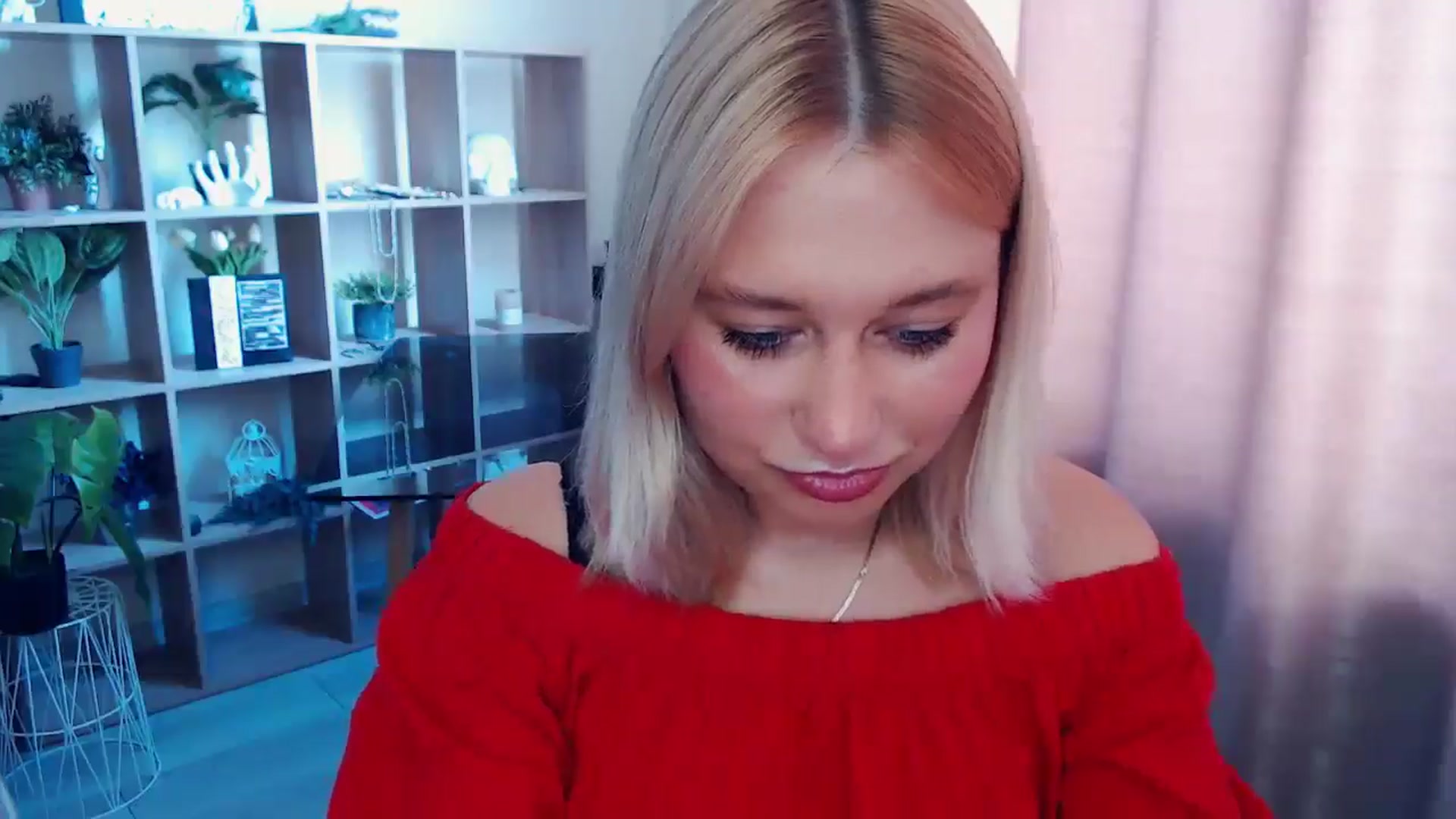 Gallery image thumbnail from Kukla_kolduna's myfreecams stream on, 07/14/2025, 06:51 image 12 of 20
