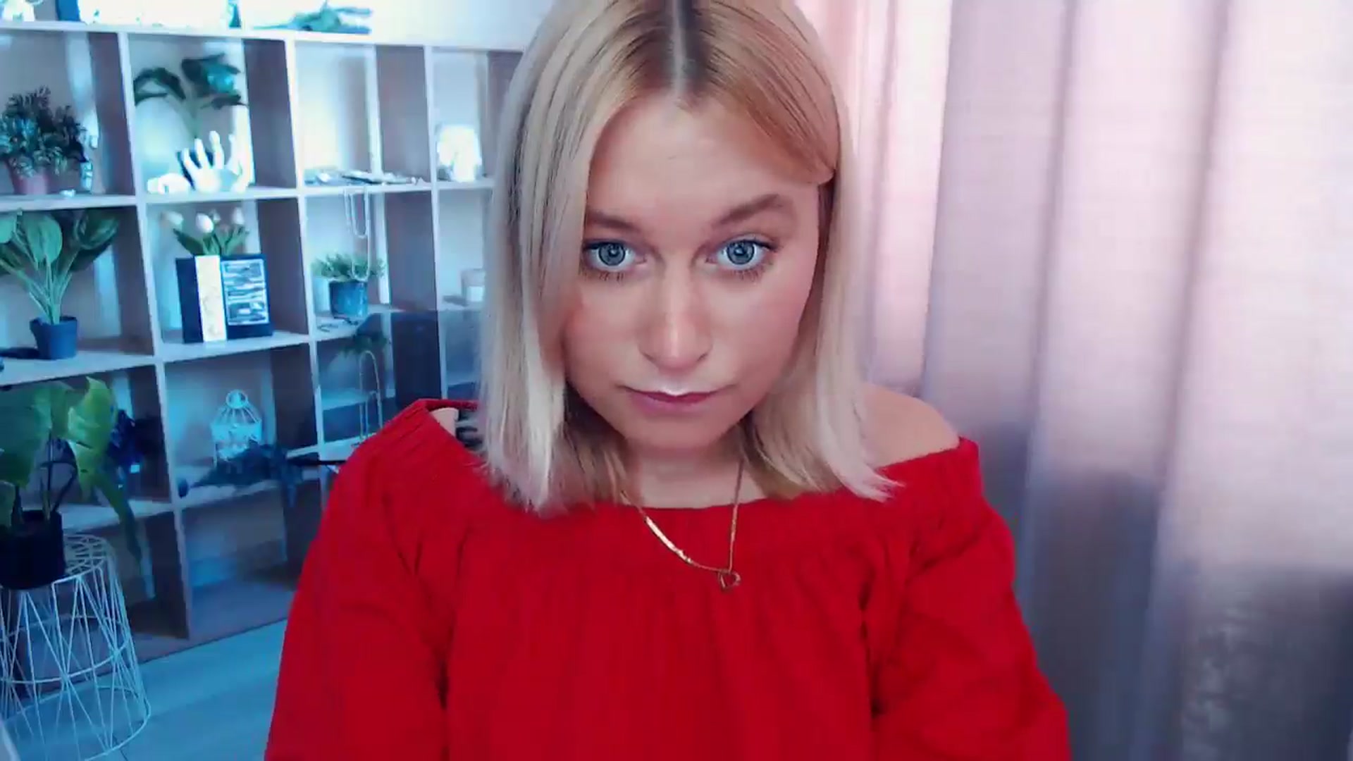 Gallery image thumbnail from Kukla_kolduna's myfreecams stream on, 07/14/2025, 08:16 image 16 of 20