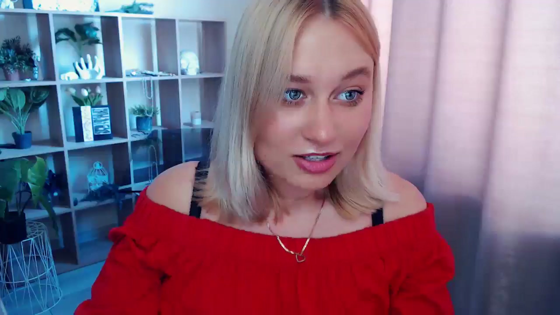 Gallery image thumbnail from Kukla_kolduna's myfreecams stream on, 07/14/2025, 08:16 image 14 of 20