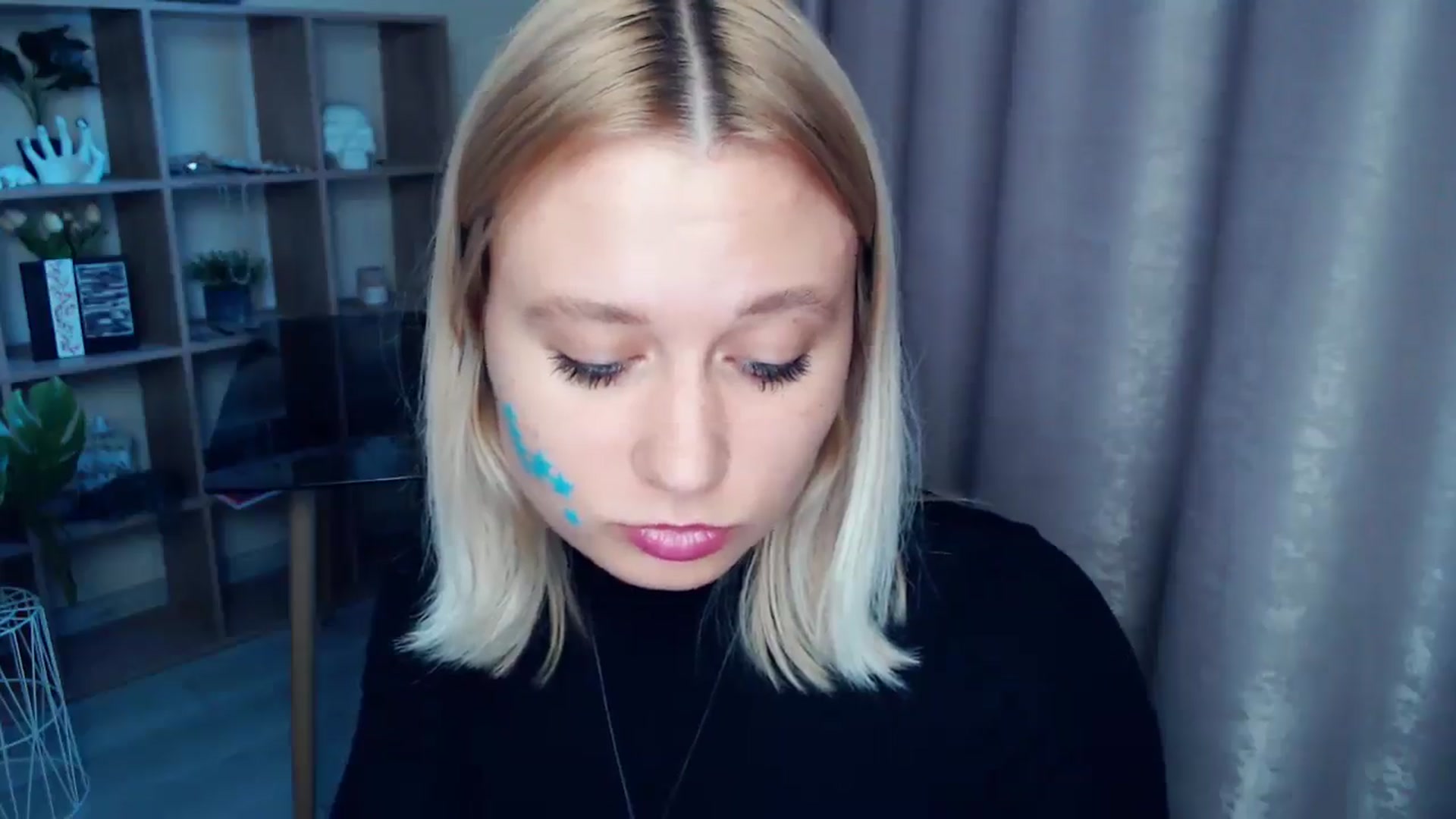 Gallery image thumbnail from Kukla_kolduna's myfreecams stream on, 07/19/2025, 18:06 image 14 of 20