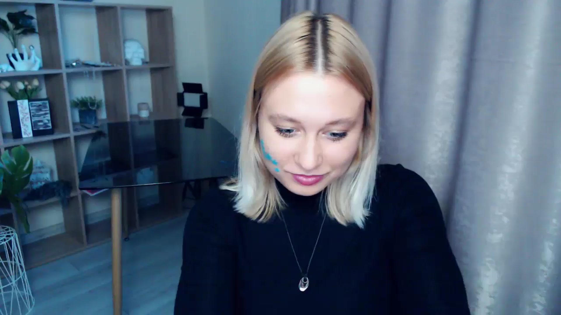 Gallery image thumbnail from Kukla_kolduna's myfreecams stream on, 07/19/2025, 18:06 image 17 of 20