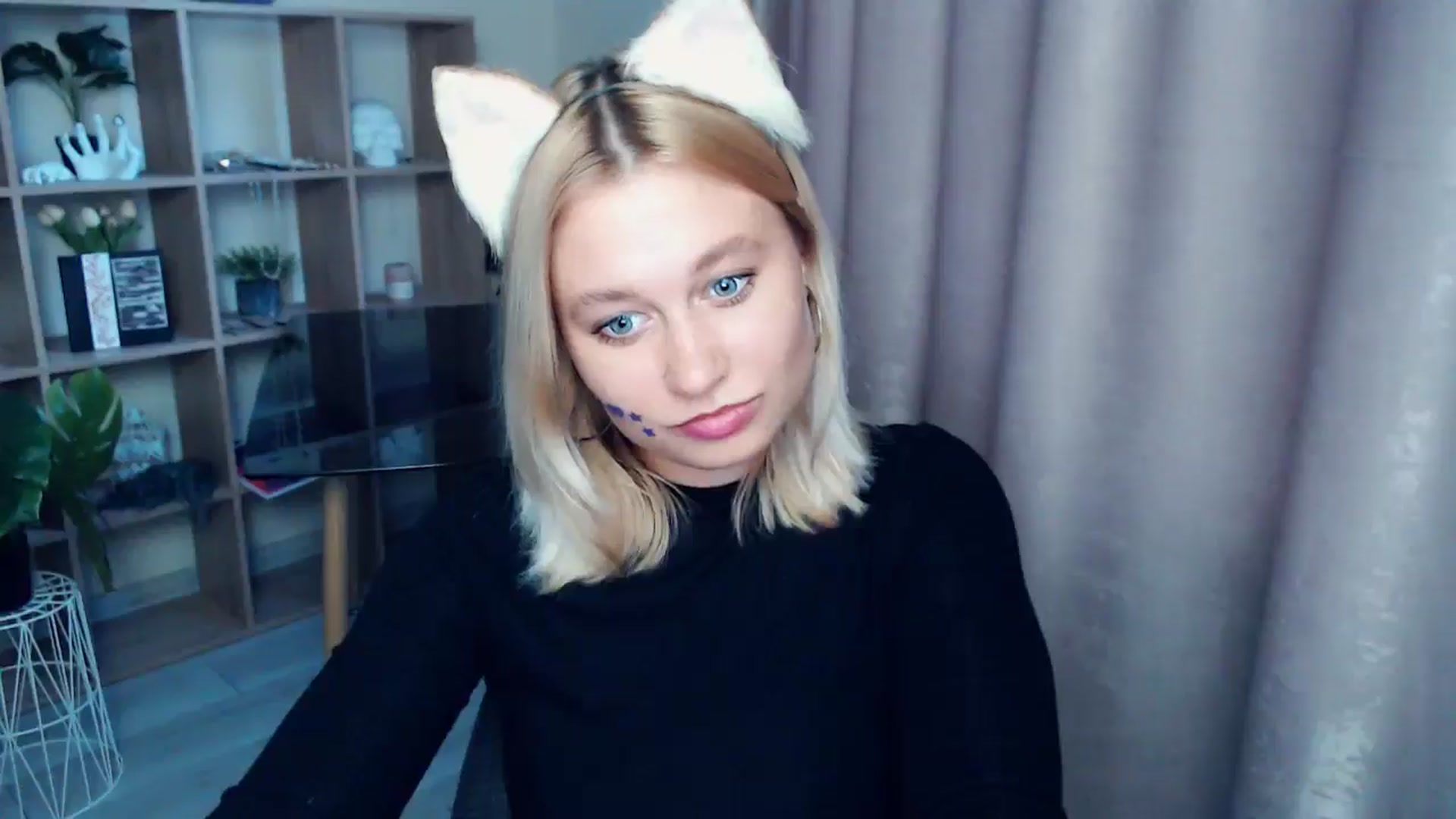 Gallery image thumbnail from Kukla_kolduna's myfreecams stream on, 07/20/2025, 17:12 image 19 of 20