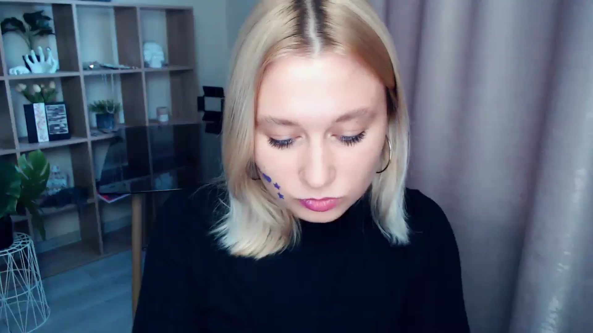 Gallery image thumbnail from Kukla_kolduna's myfreecams stream on, 07/20/2025, 17:12 image 16 of 20