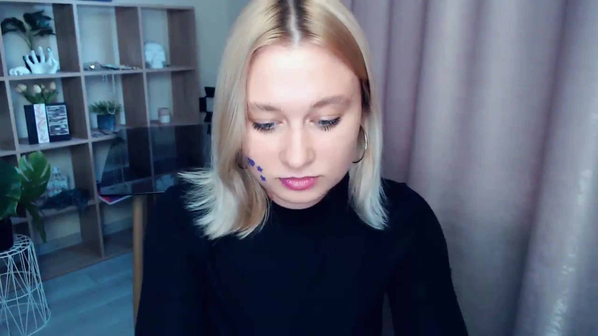 Gallery image thumbnail from Kukla_kolduna's myfreecams stream on, 07/20/2025, 17:12 image 15 of 20