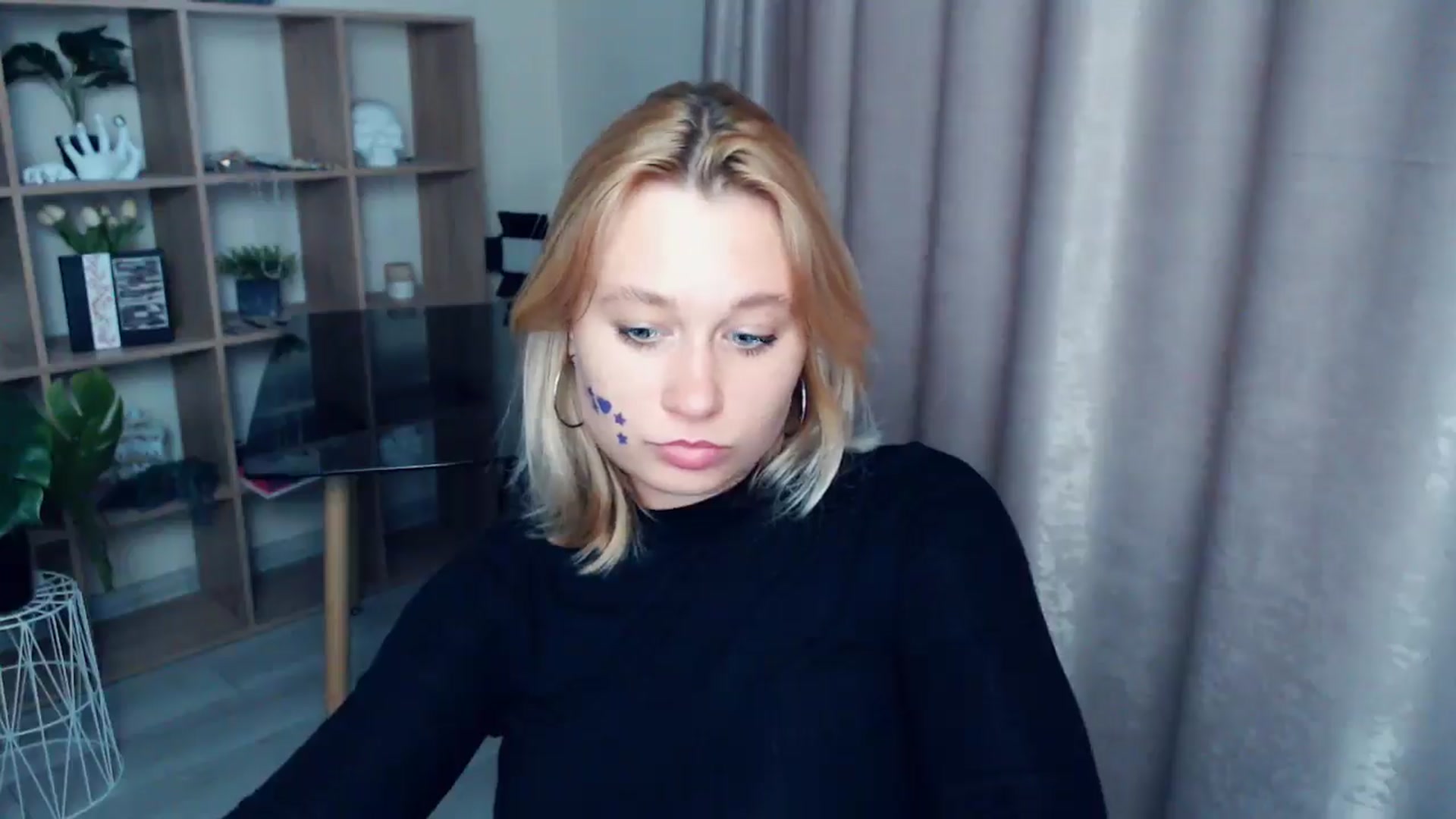 Gallery image thumbnail from Kukla_kolduna's myfreecams stream on, 07/20/2025, 17:51 image 16 of 20