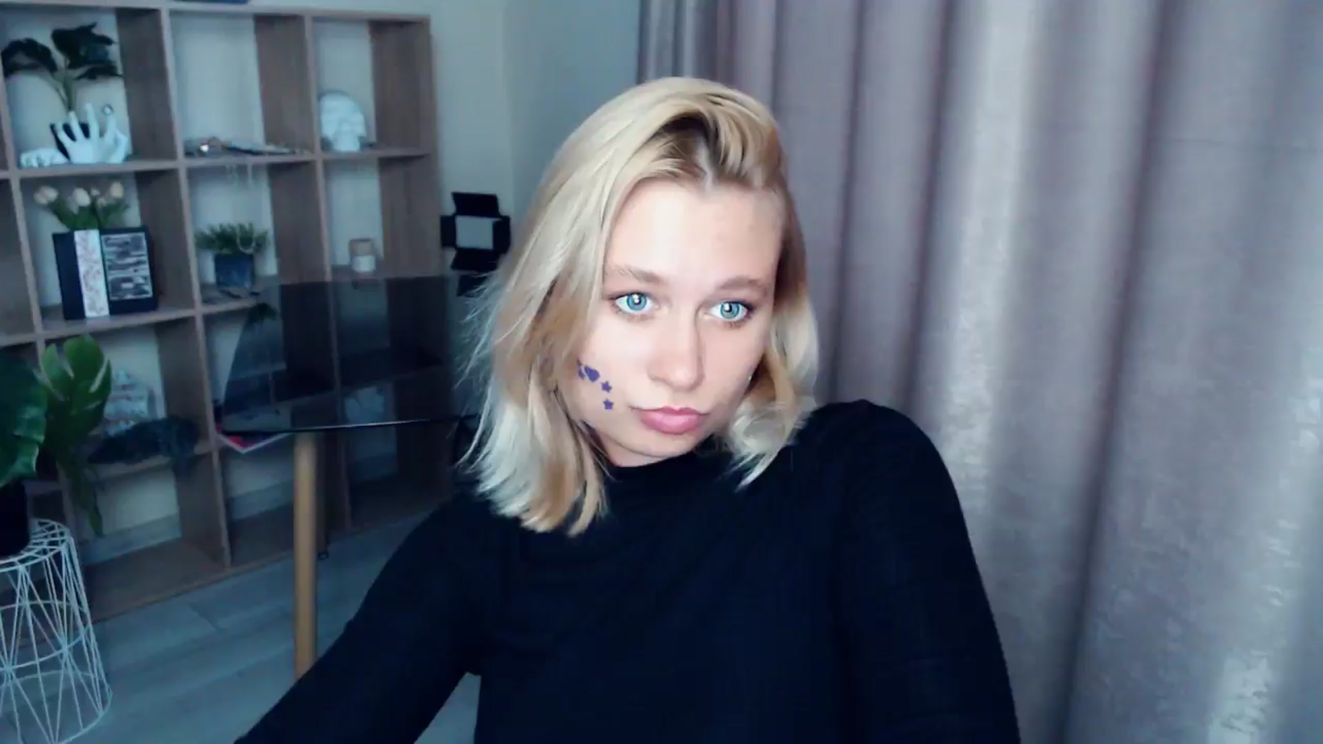Gallery image thumbnail from Kukla_kolduna's myfreecams stream on, 07/20/2025, 17:51 image 7 of 20