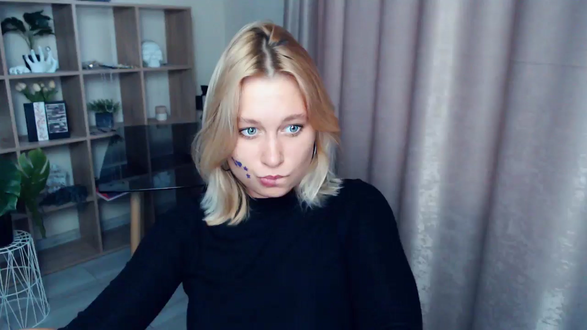 Gallery image thumbnail from Kukla_kolduna's myfreecams stream on, 07/20/2025, 17:51 image 10 of 20