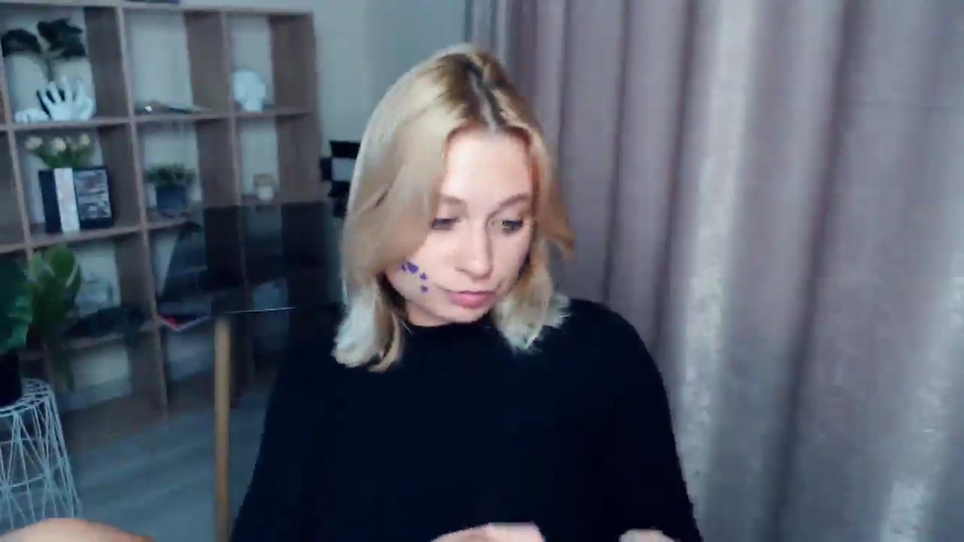 Gallery image thumbnail from Kukla_kolduna's myfreecams stream on, 07/20/2025, 17:51 image 13 of 20