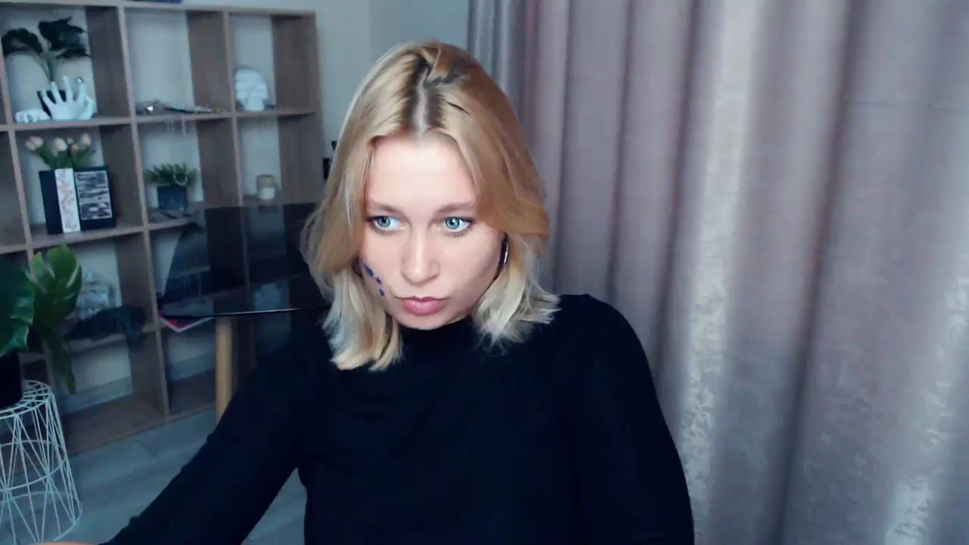 Gallery image thumbnail from Kukla_kolduna's myfreecams stream on, 07/20/2025, 17:51 image 12 of 20