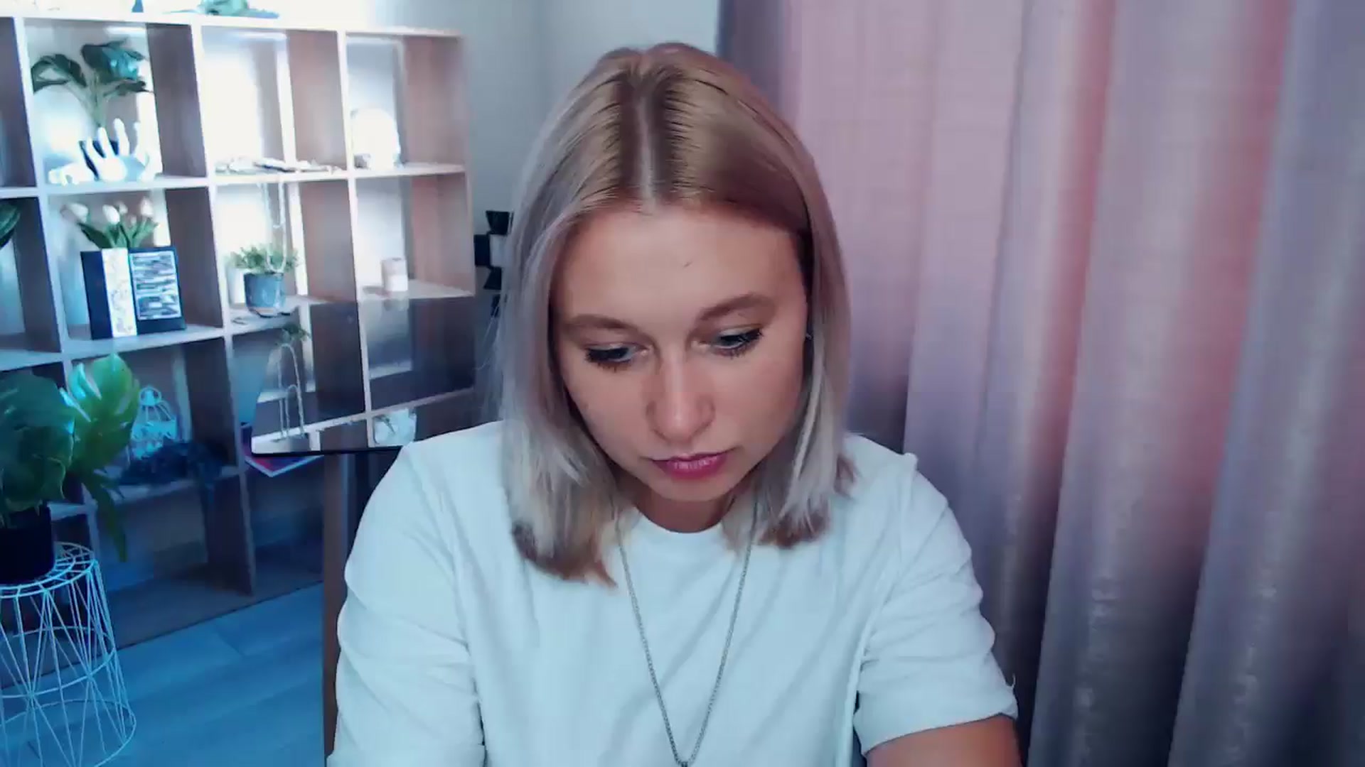 Gallery image thumbnail from Kukla_kolduna's myfreecams stream on, 07/23/2025, 16:14 image 4 of 20