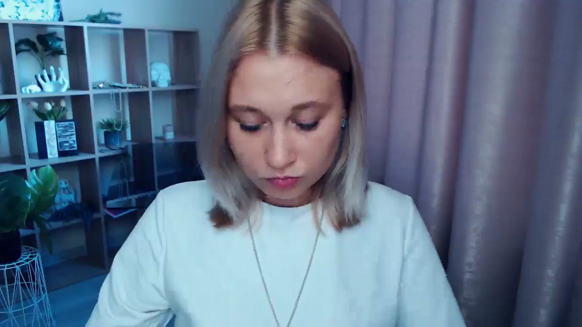 Gallery image thumbnail from Kukla_kolduna's myfreecams stream on, 07/23/2025, 17:11 image 17 of 20