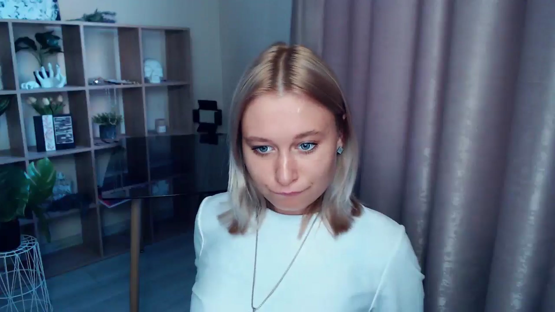 Gallery image thumbnail from Kukla_kolduna's myfreecams stream on, 07/23/2025, 18:10 image 6 of 20